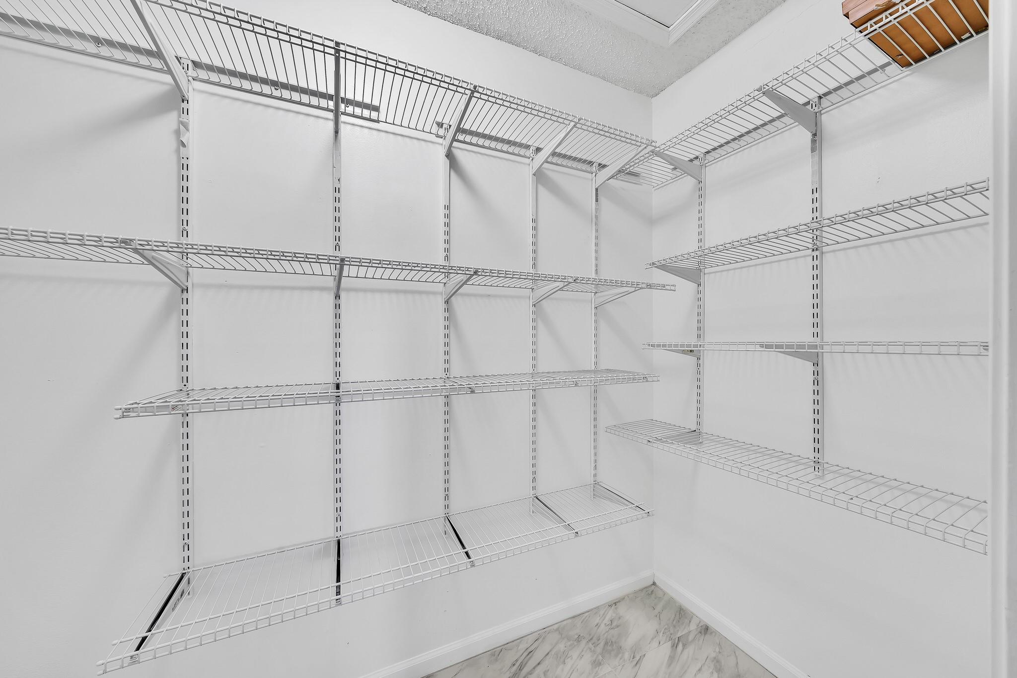 303 NW 105th Terrace, Coral Springs, FL 33071