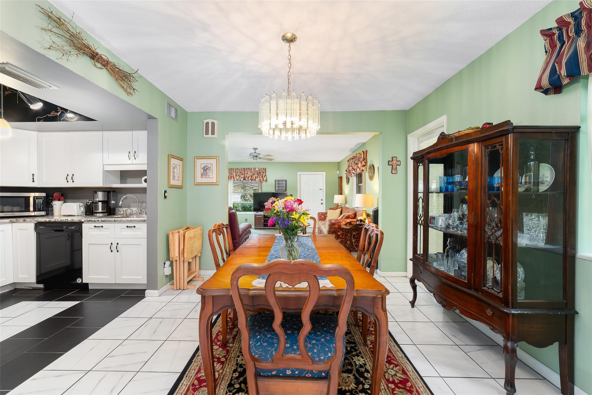 Photo for 8939 NW 27th Street, Coral Springs, FL 33065 - Listing #FX-10526267 8939 NW 27th Street, Coral Springs, FL 33065
