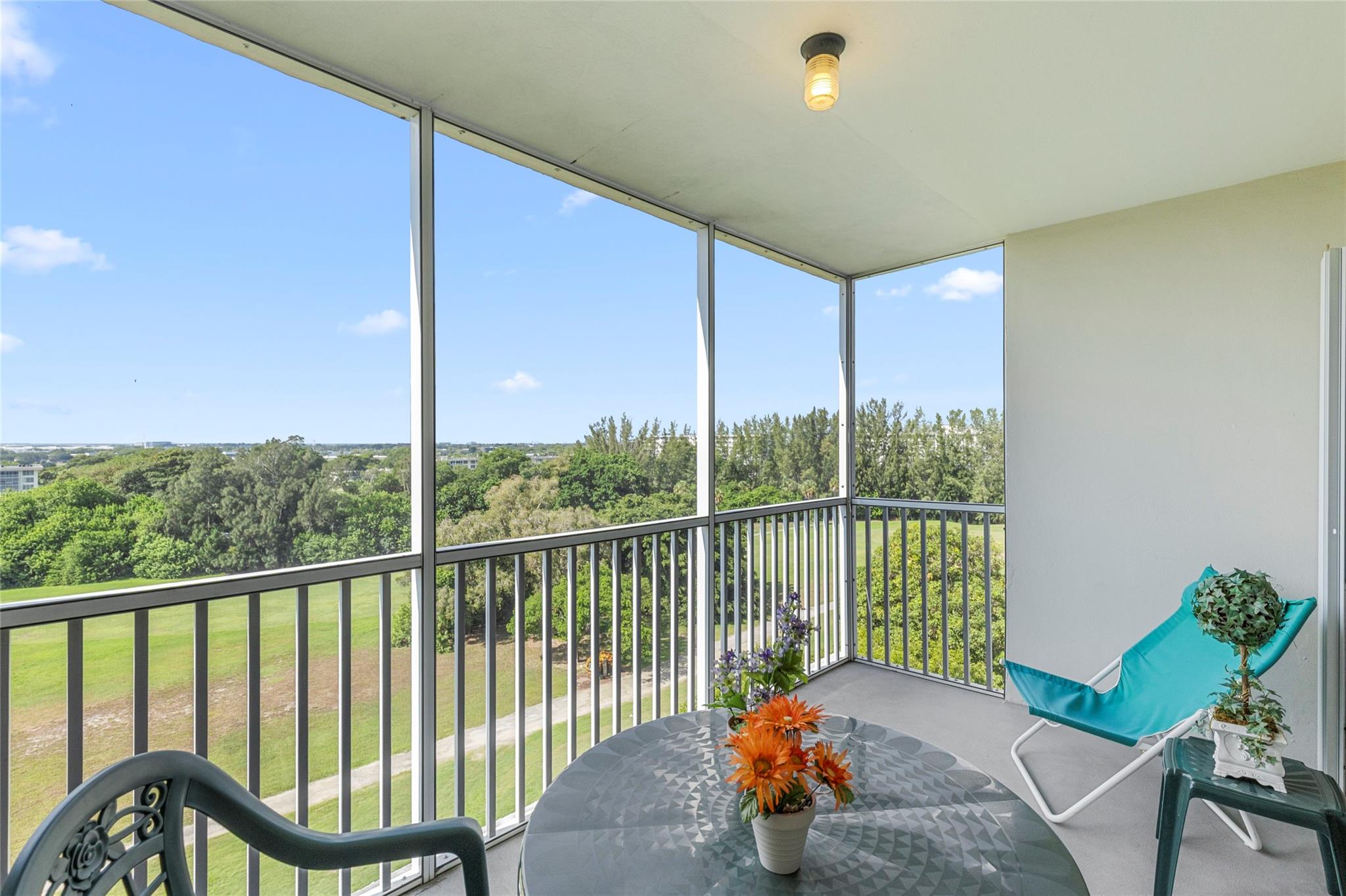Photo for 3100 N Palm Aire Drive, 803, Pompano Beach, FL 33069 - Listing #FX-10522657 3100 N Palm Aire Drive, 803, Pompano Beach, FL 33069