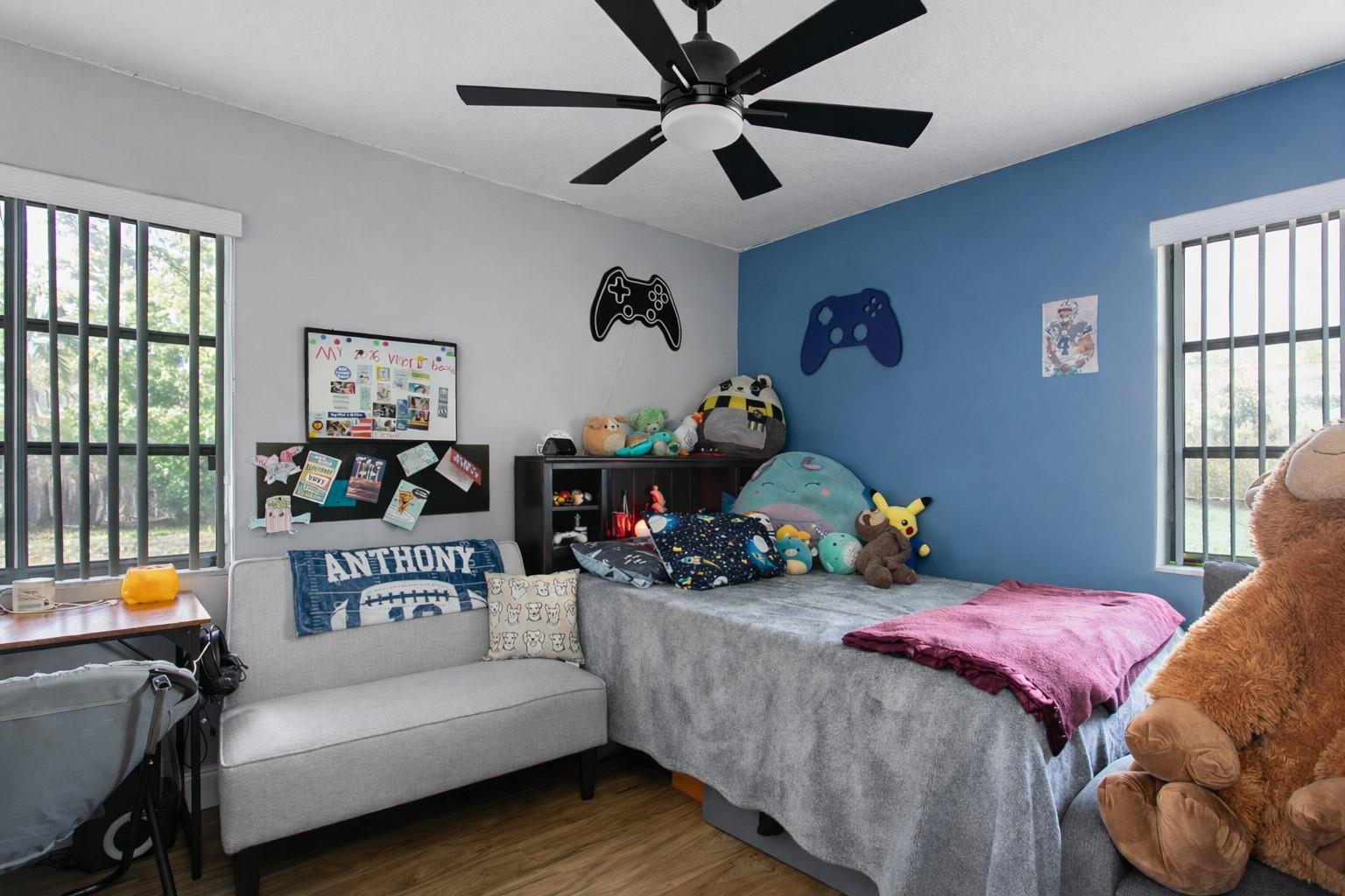 846 Ramblewood Drive, Coral Springs, FL 33071