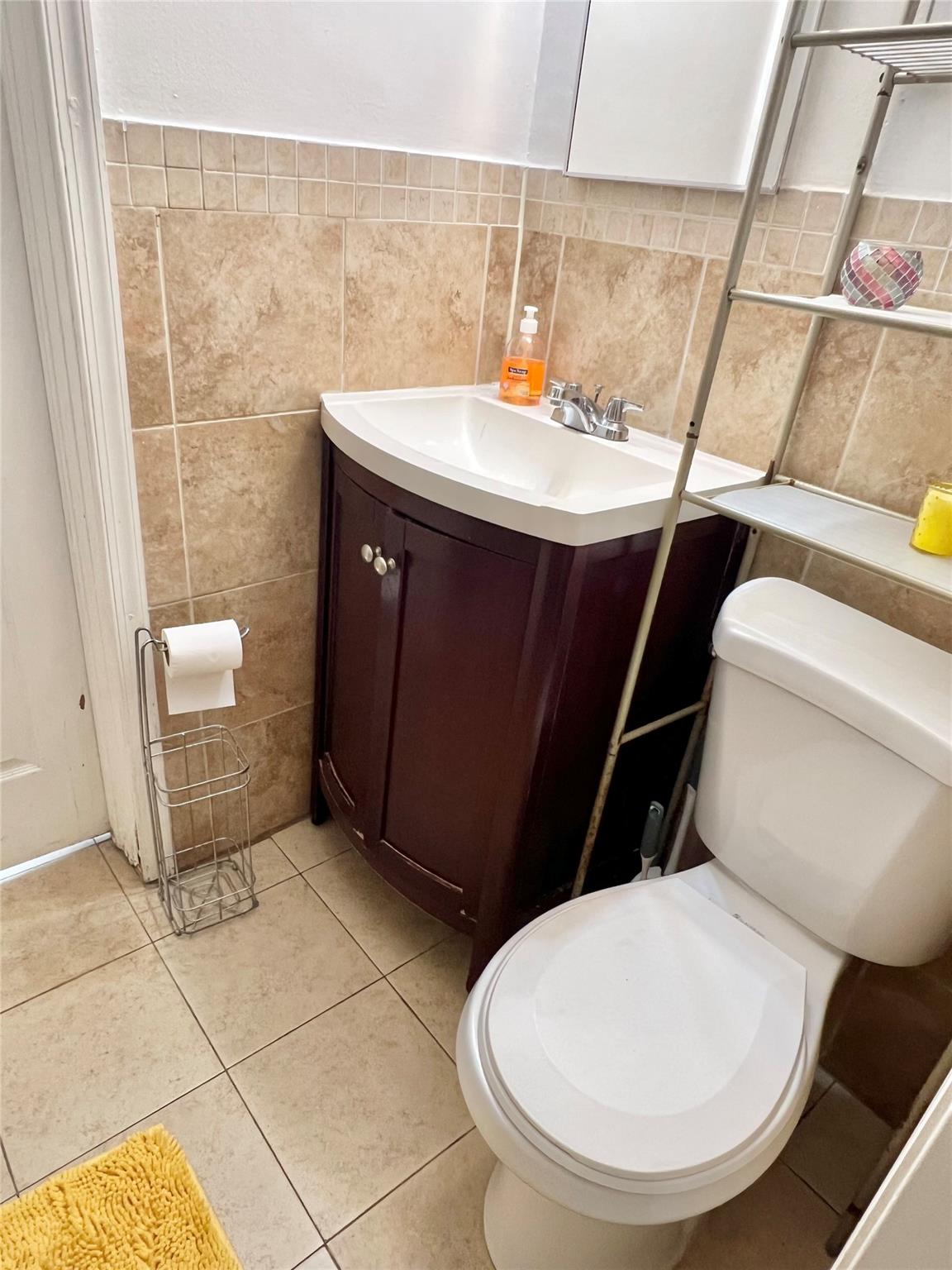 Photo for 5751 SW 54th Avenue, Davie, FL 33314 - Listing #FX-10520099 5751 SW 54th Avenue, Davie, FL 33314