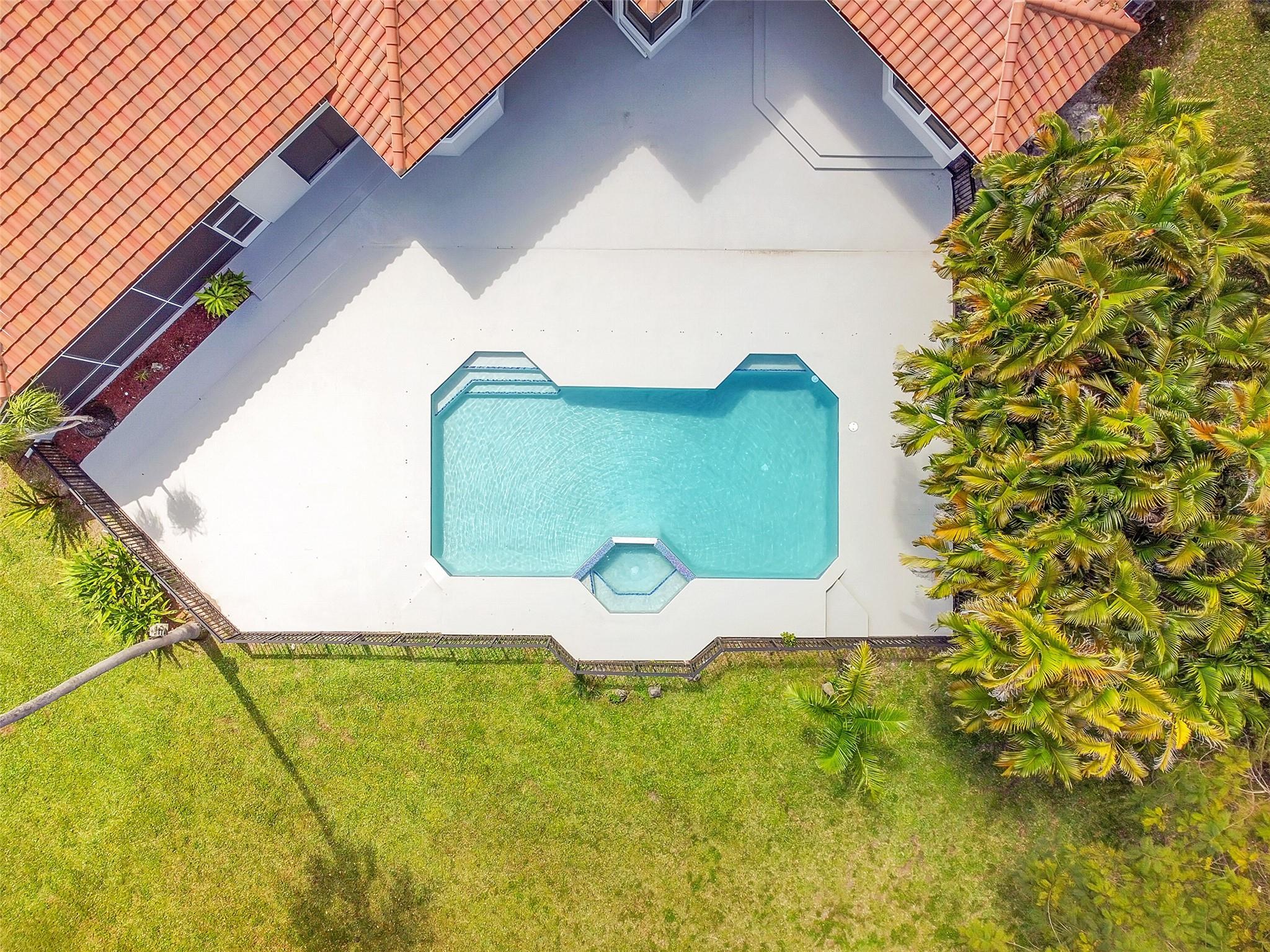 7685 NW 47th Drive, Coral Springs, FL 33067