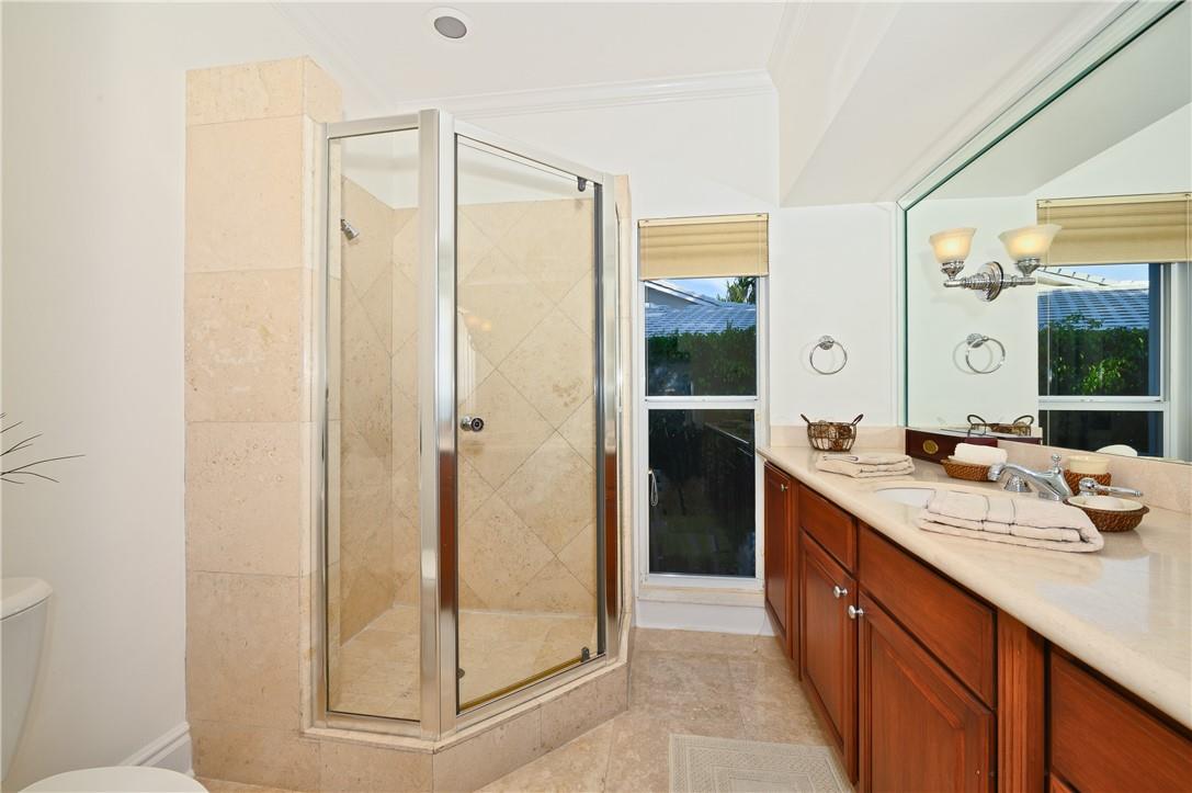 2 Compass Lane, Fort Lauderdale, FL 33308