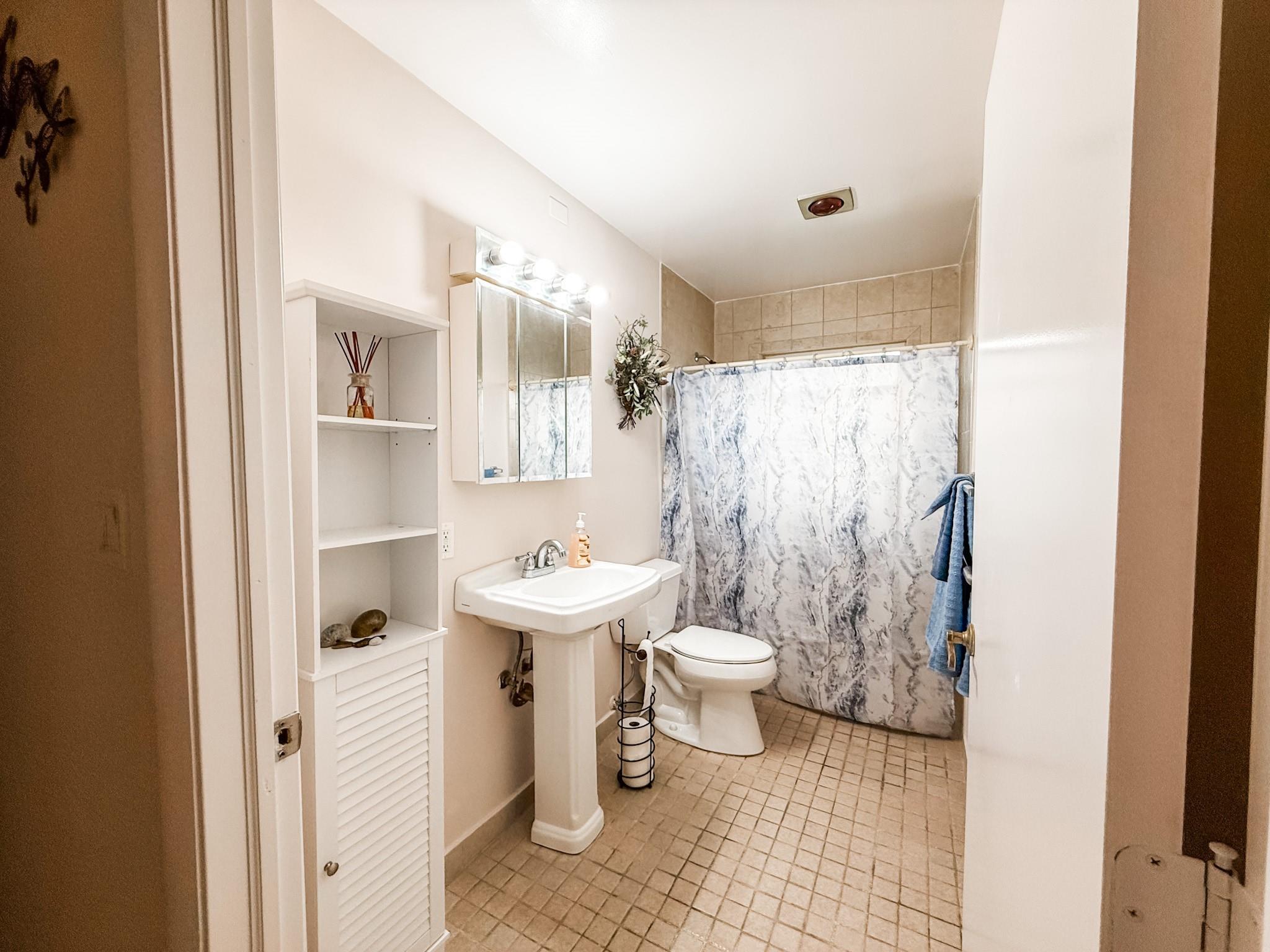 Photo for 6880 NW 16th Street, Margate, FL 33063 - Listing #FX-10489863 6880 NW 16th Street, Margate, FL 33063