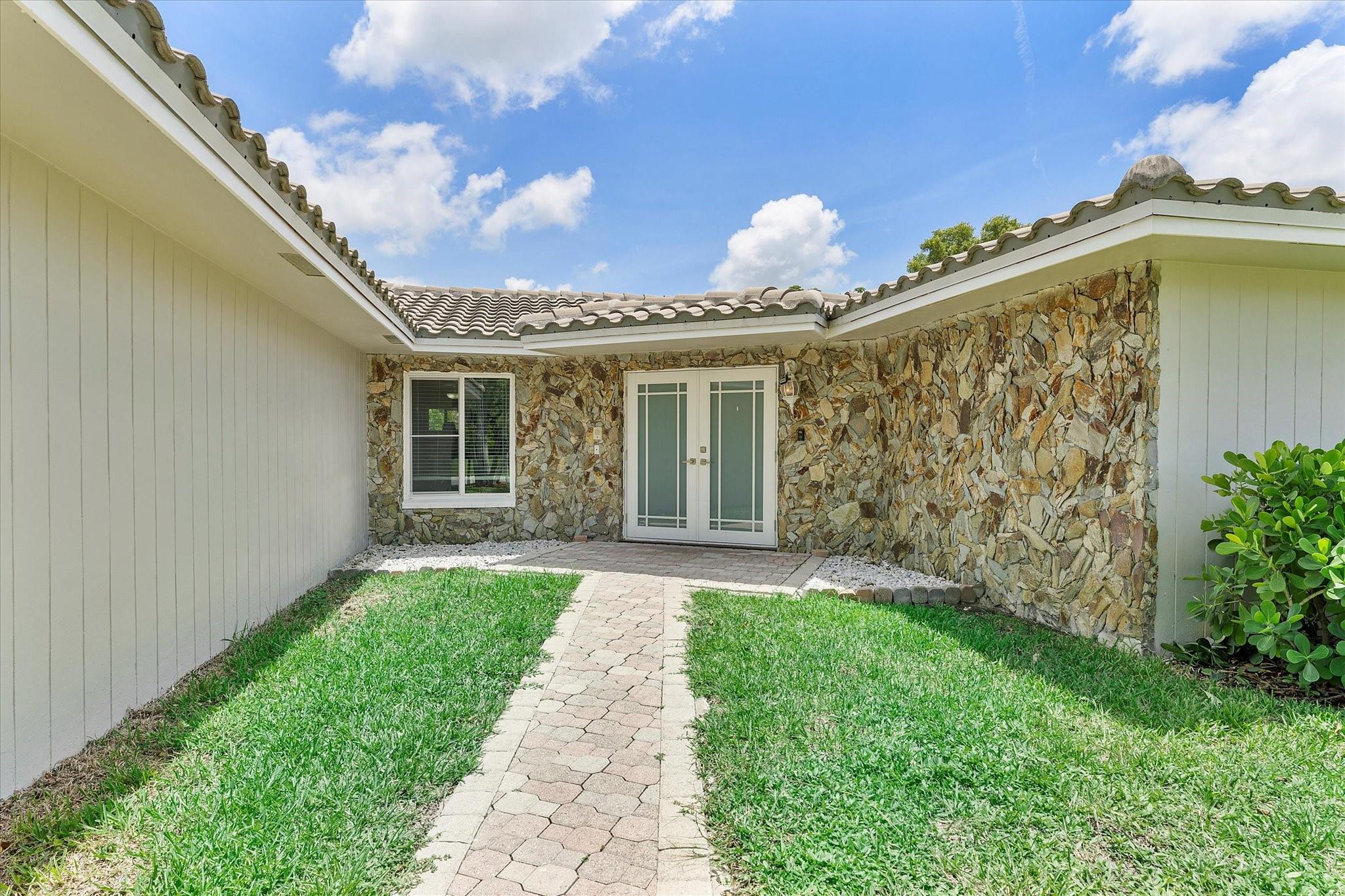 2757 NW 83rd Terrace, Coral Springs, FL 33065