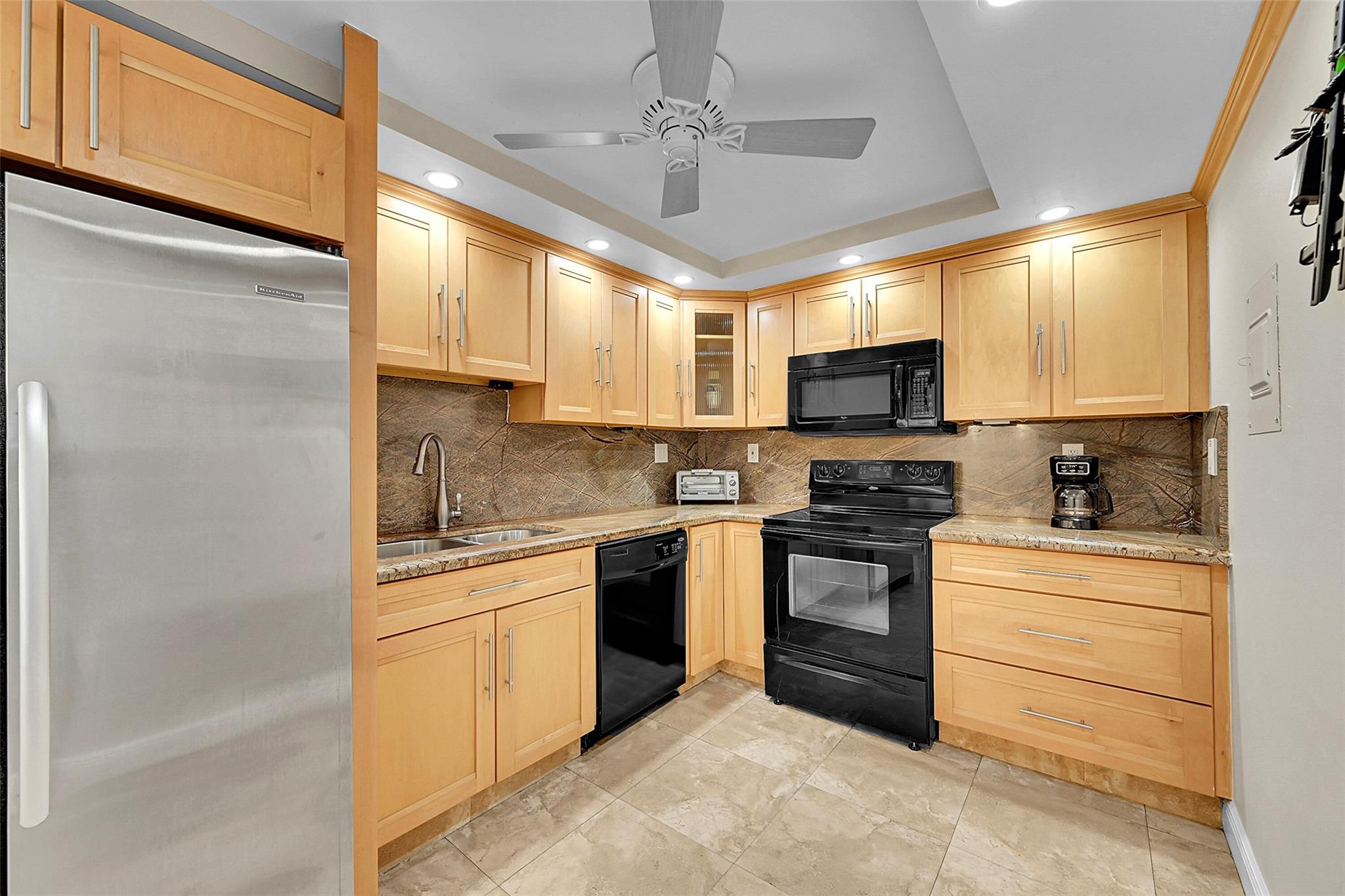 Photo for 525 N Ocean Boulevard, 919 919, Pompano Beach, FL 33062 - listing #FX-10537489 525 N Ocean Boulevard, 919 919, Pompano Beach, FL 33062