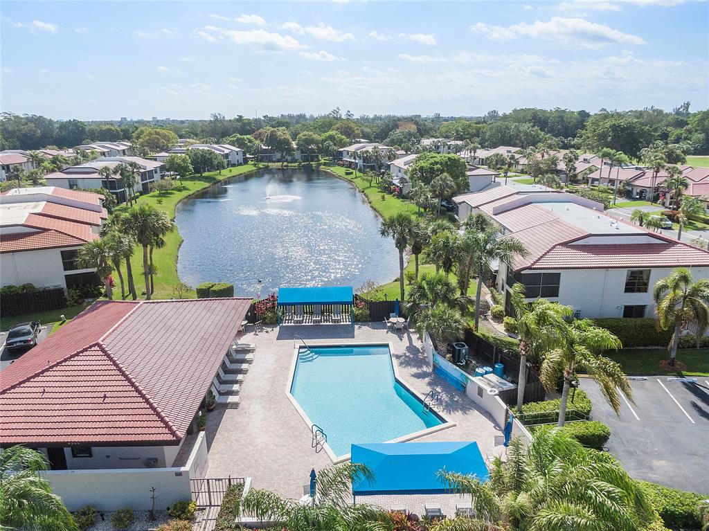 Photo for 8210 E Casa Del Lago, E, Boca Raton, FL 33433 - Listing #FX-10435946 8210 E Casa Del Lago, E, Boca Raton, FL 33433