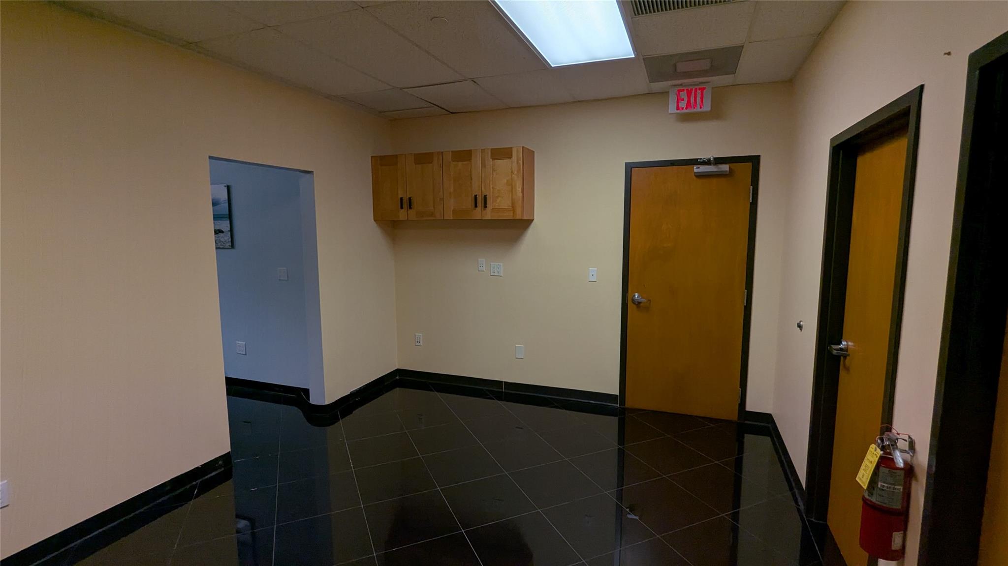 3940 Coral Ridge Drive 24, Coral Springs, FL 33065