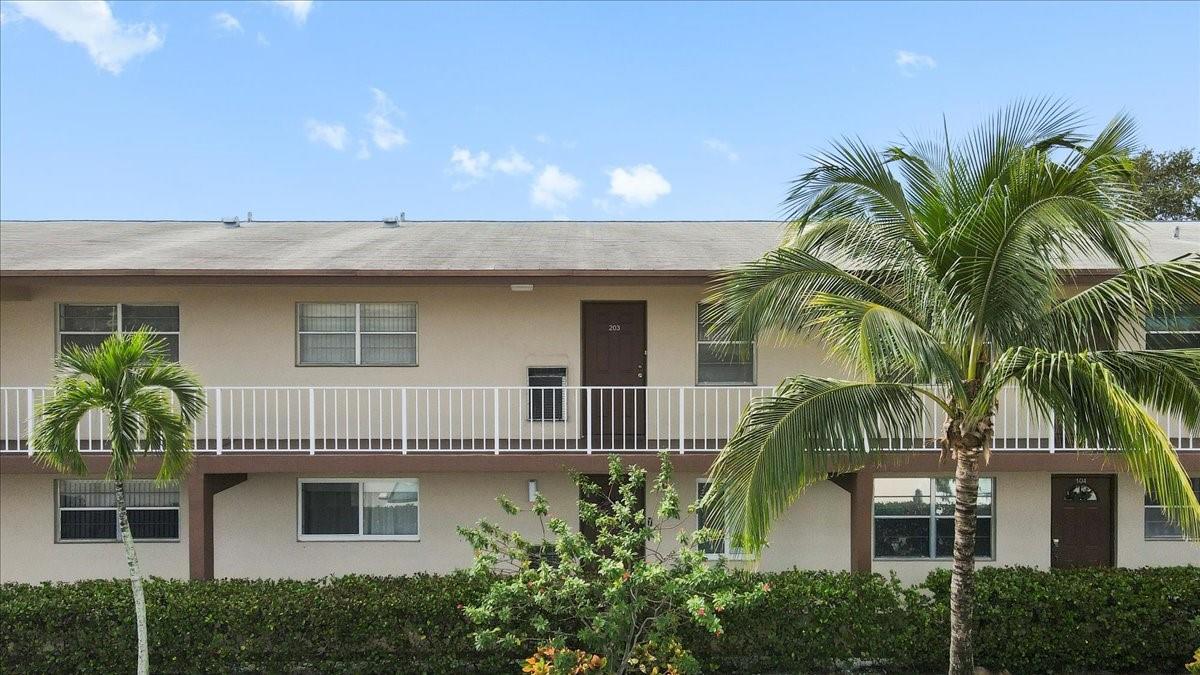 Photo for 7200 NW 5th Place, 203, Margate, FL 33063 - listing #FX-10532138 7200 NW 5th Place, 203, Margate, FL 33063