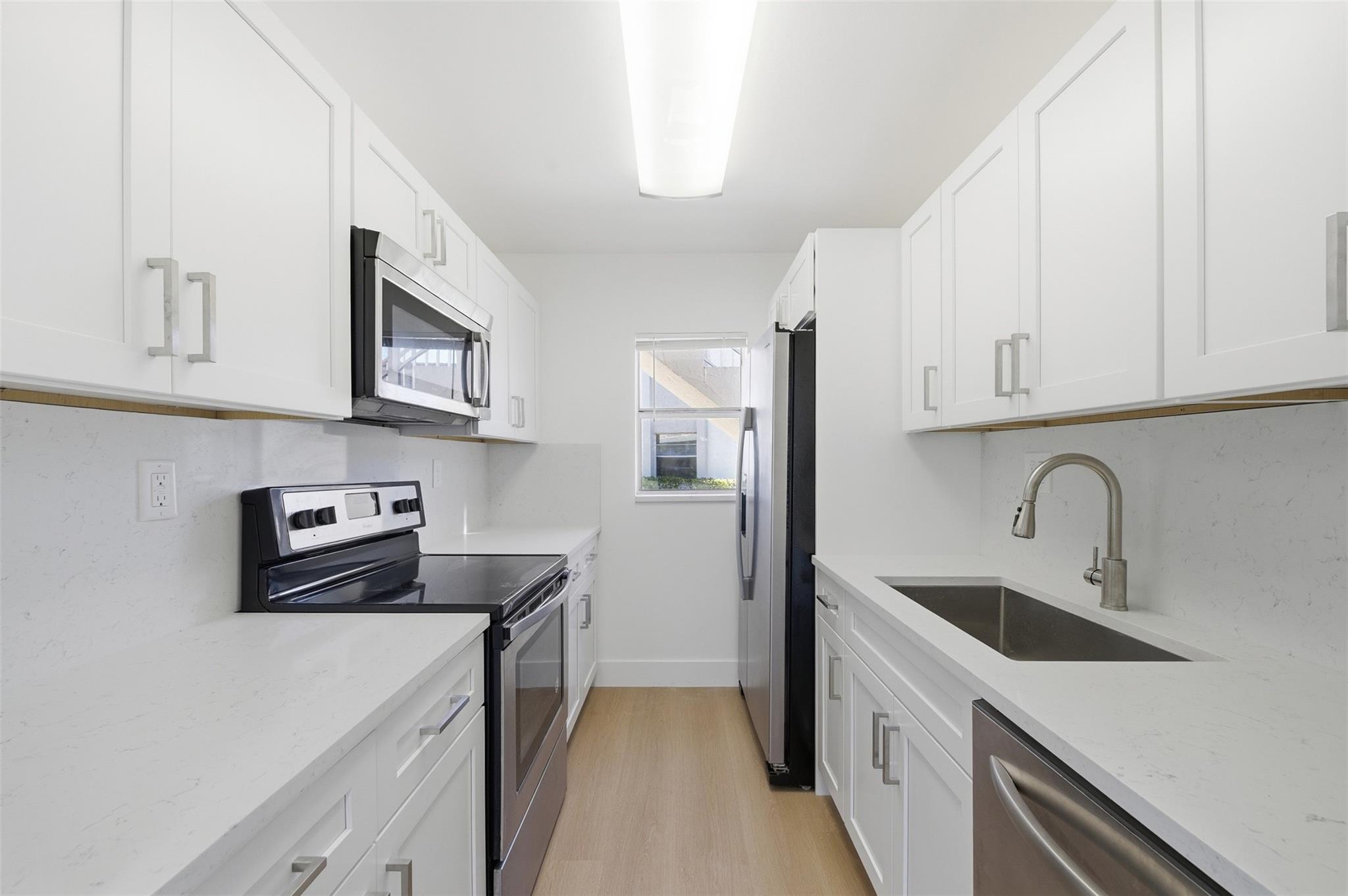 Photo for 3228 Coral Ridge Drive 3228, Coral Springs, FL 33065 - Listing #FX-10550018 3228 Coral Ridge Drive 3228, Coral Springs, FL 33065