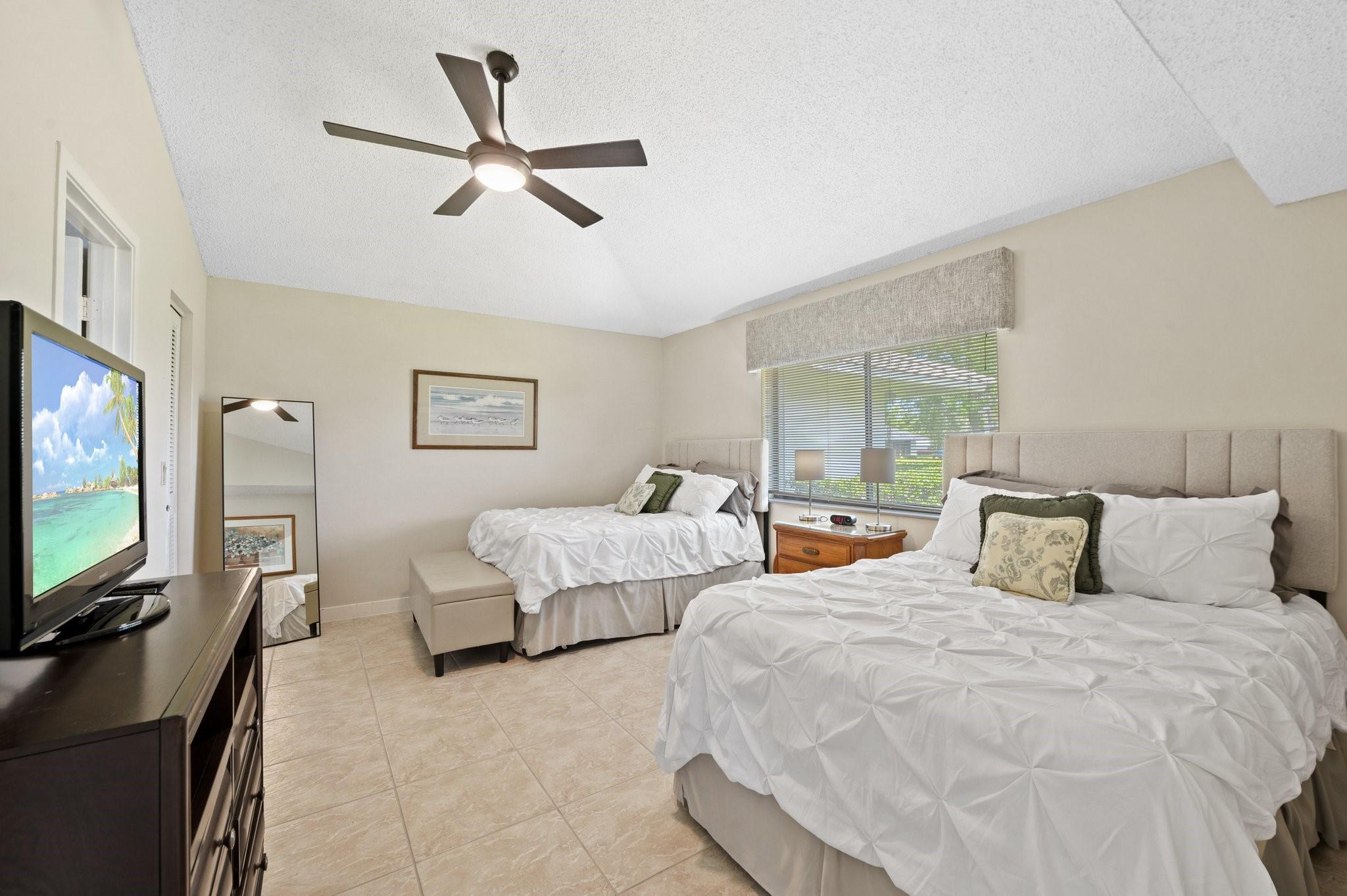 Photo for 616 Club Drive, 616, Palm Beach Gardens, FL 33418 - Listing #FX-10502346 616 Club Drive, 616, Palm Beach Gardens, FL 33418