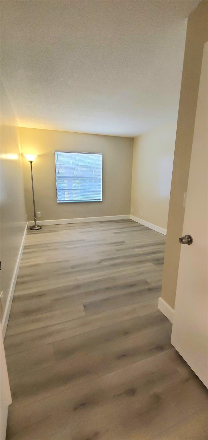 3013 NW 92nd Avenue, Coral Springs, FL 33065