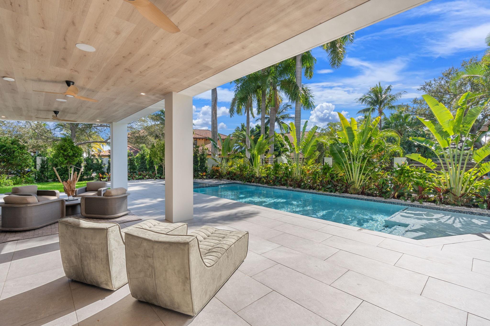 2035 Intracoastal Drive, Fort Lauderdale, FL 33305