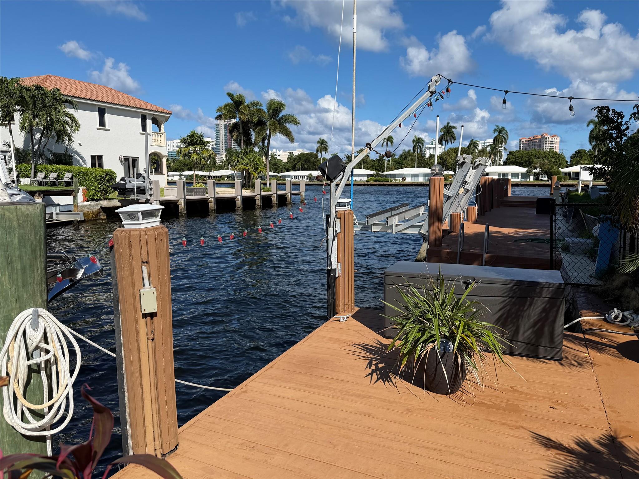 Photo for 2787 SE 14th Street, Pompano Beach, FL 33062 - listing #FX-10533475 2787 SE 14th Street, Pompano Beach, FL 33062