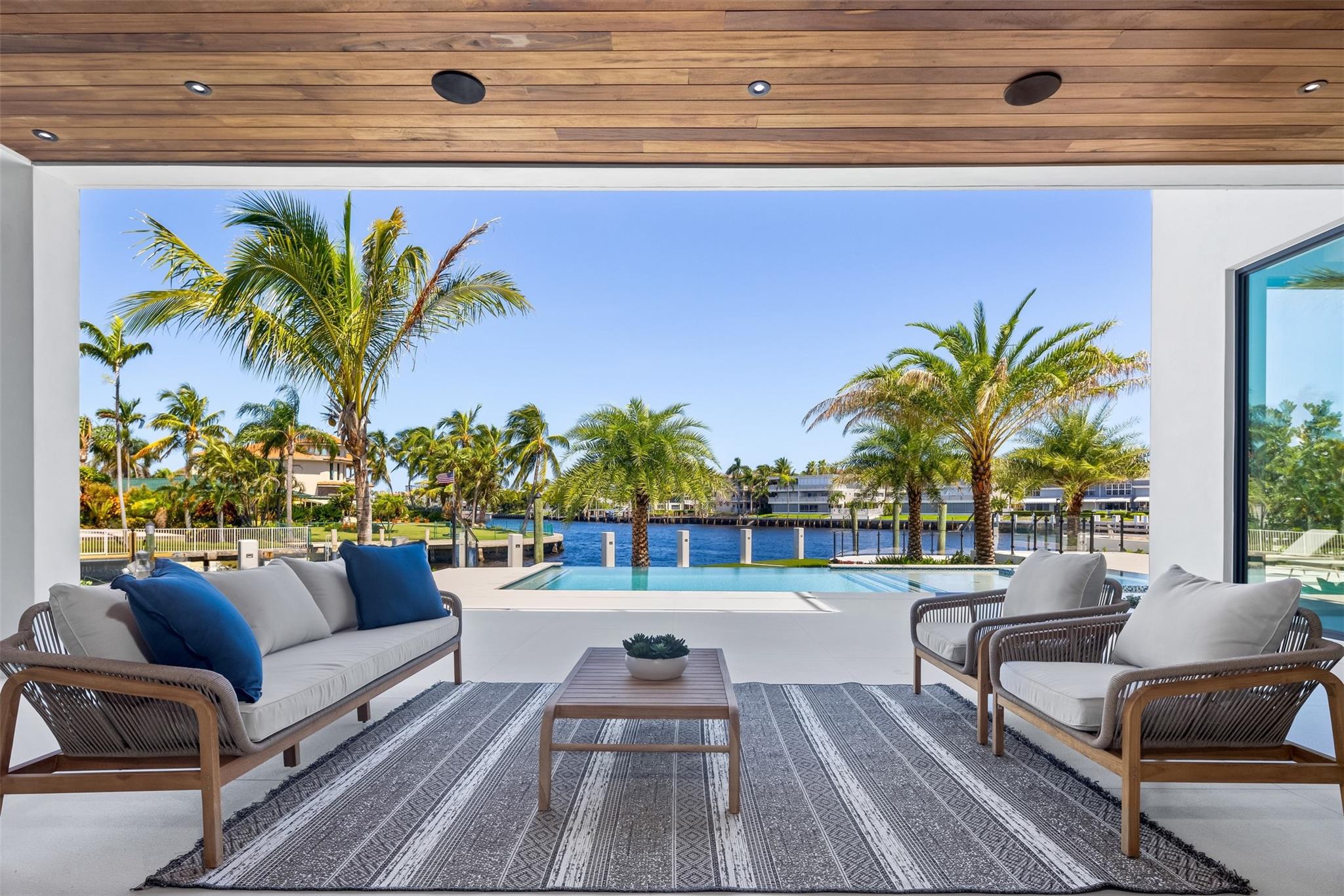 1555 SE 14th Court, Deerfield Beach, FL 33441