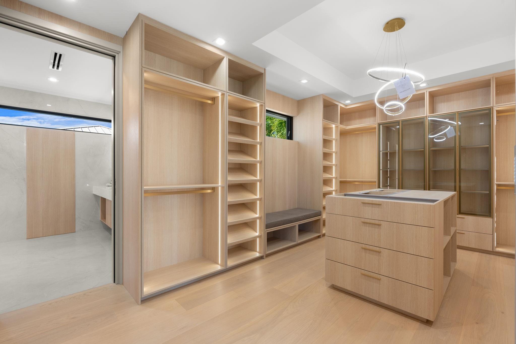 2035 Intracoastal Drive, Fort Lauderdale, FL 33305