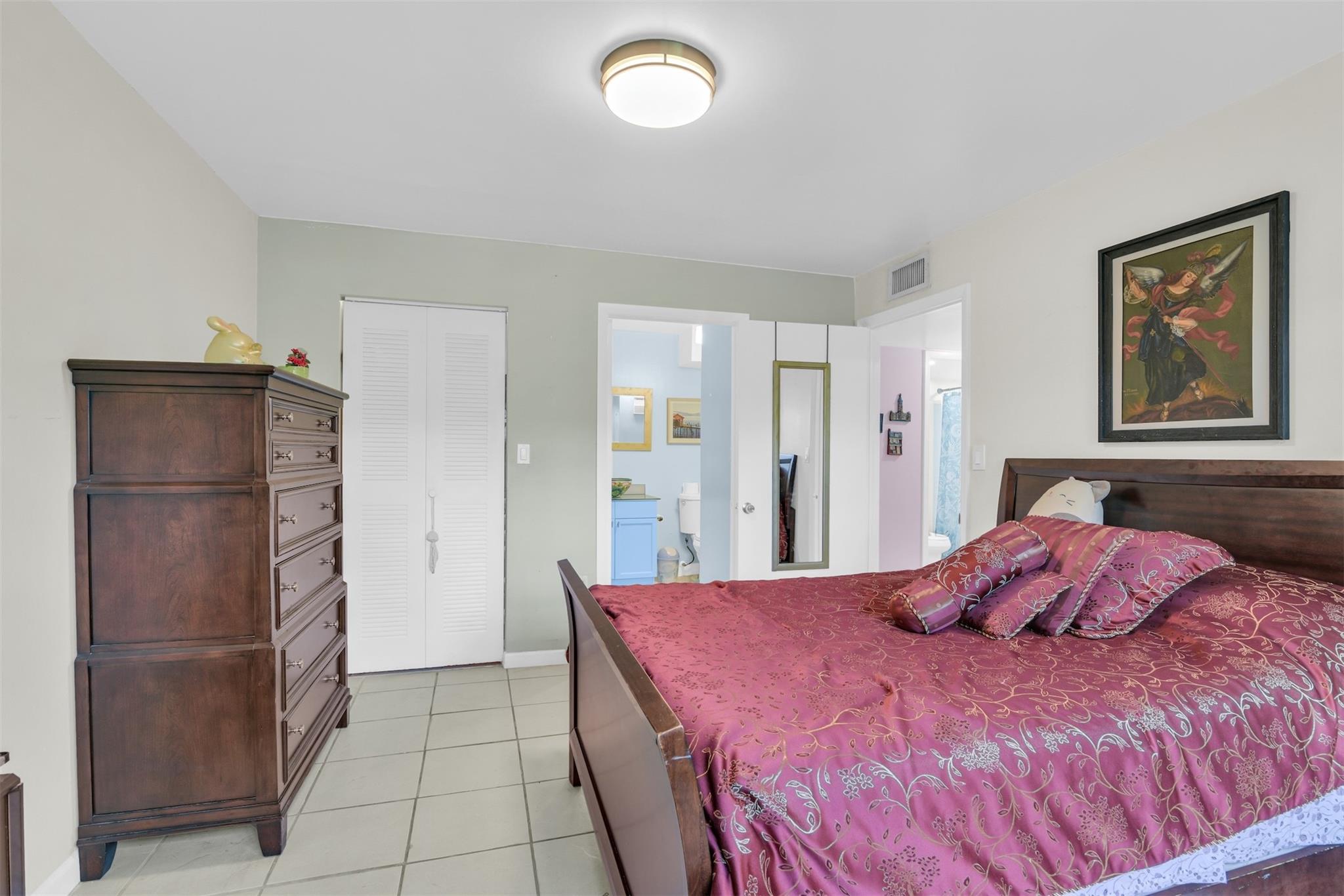 Photo for 935 NE 199th Street, 103-16, Miami, FL 33179 - Listing #FX-10489741 935 NE 199th Street, 103-16, Miami, FL 33179