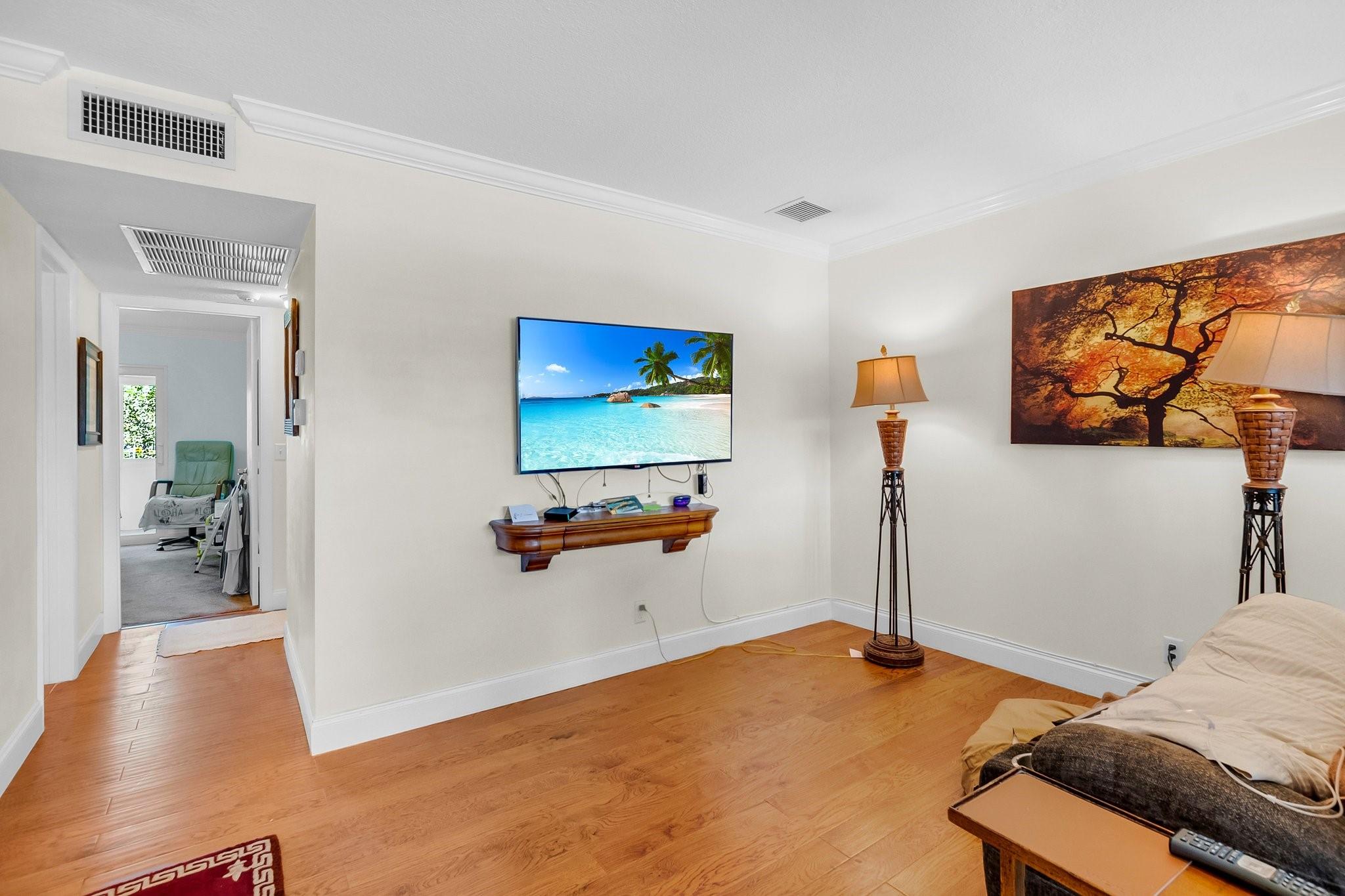 Photo for 327 Farnham P, 327, Deerfield Beach, FL 33442 - Listing #FX-10506185 327 Farnham P, 327, Deerfield Beach, FL 33442