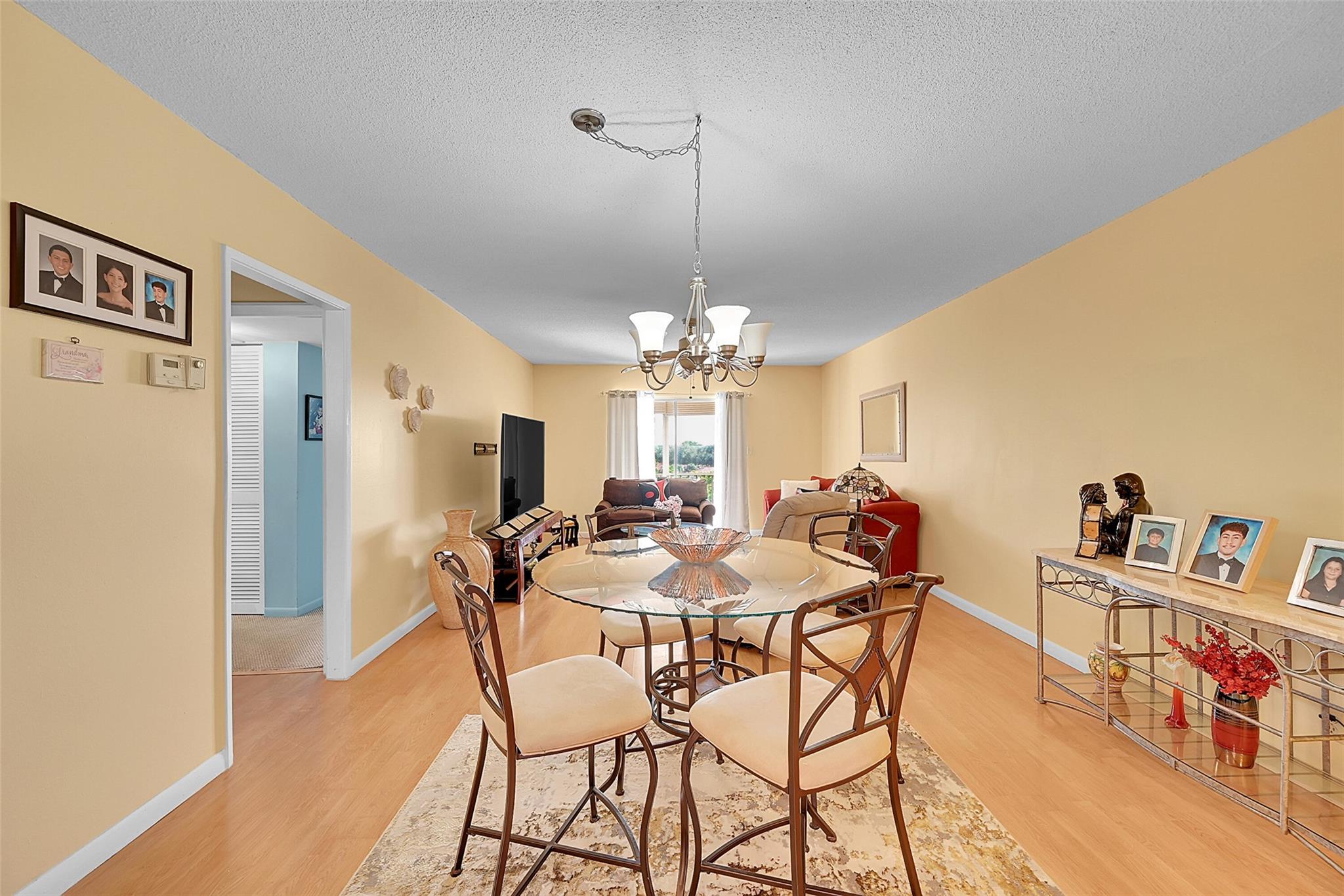 3475 Broken Woods Drive 401, Coral Springs, FL 33065