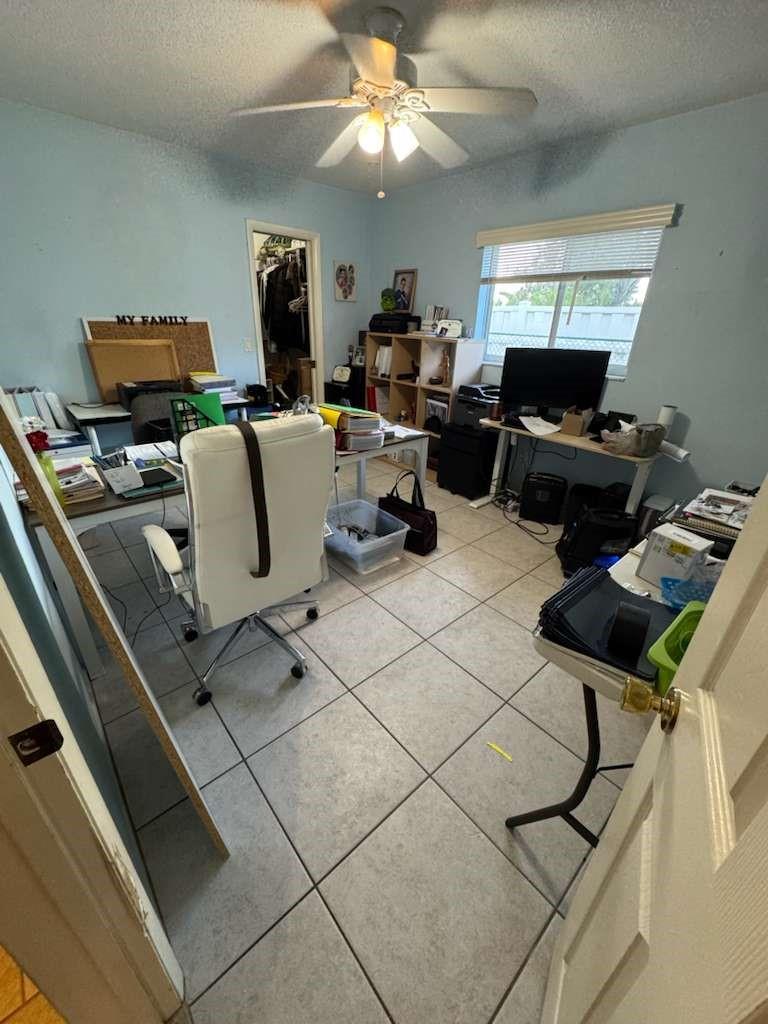 1726 NW 82nd Avenue, Coral Springs, FL 33071