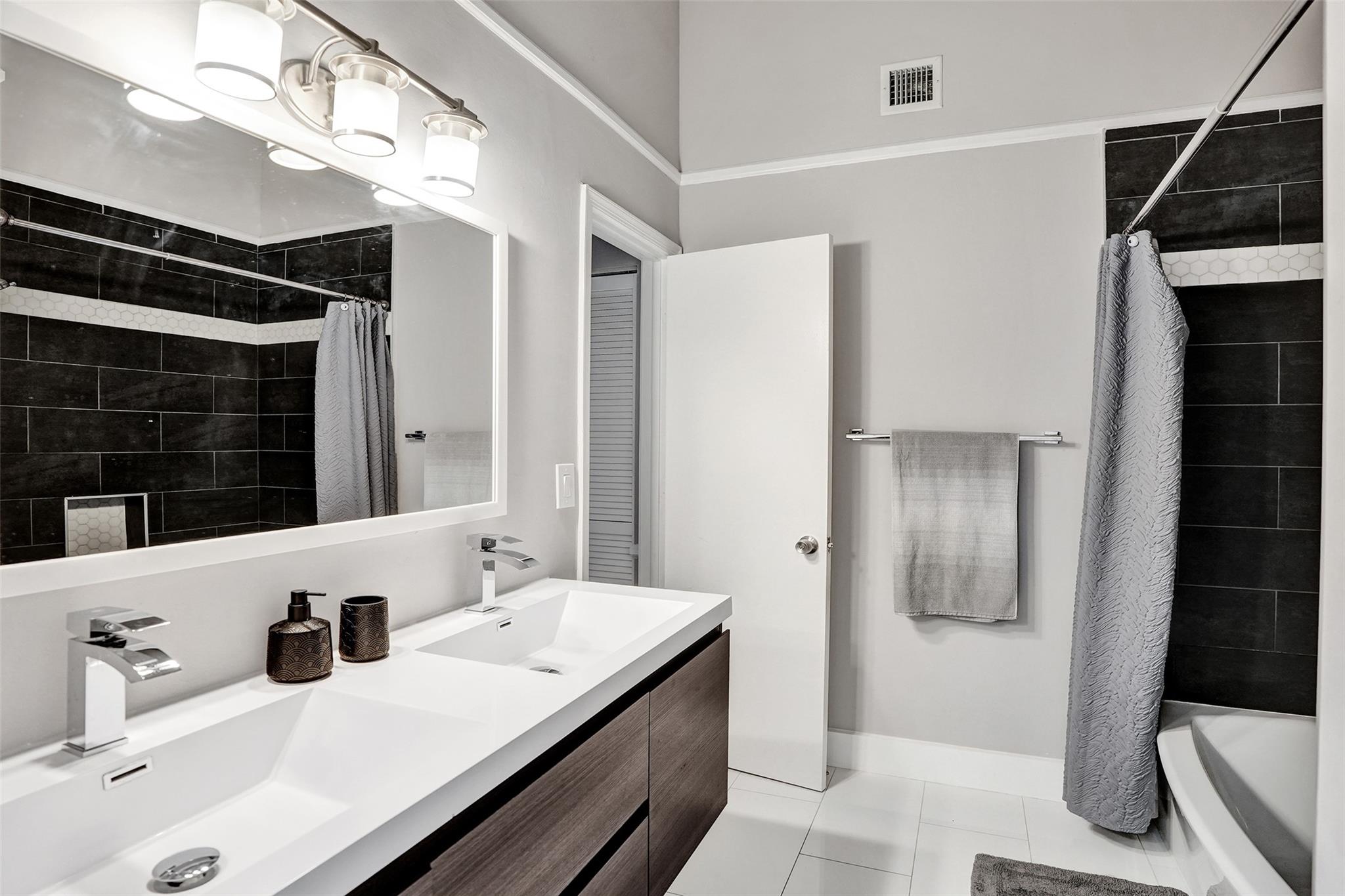 11694 NW 20th Drive 11694, Coral Springs, FL 33071