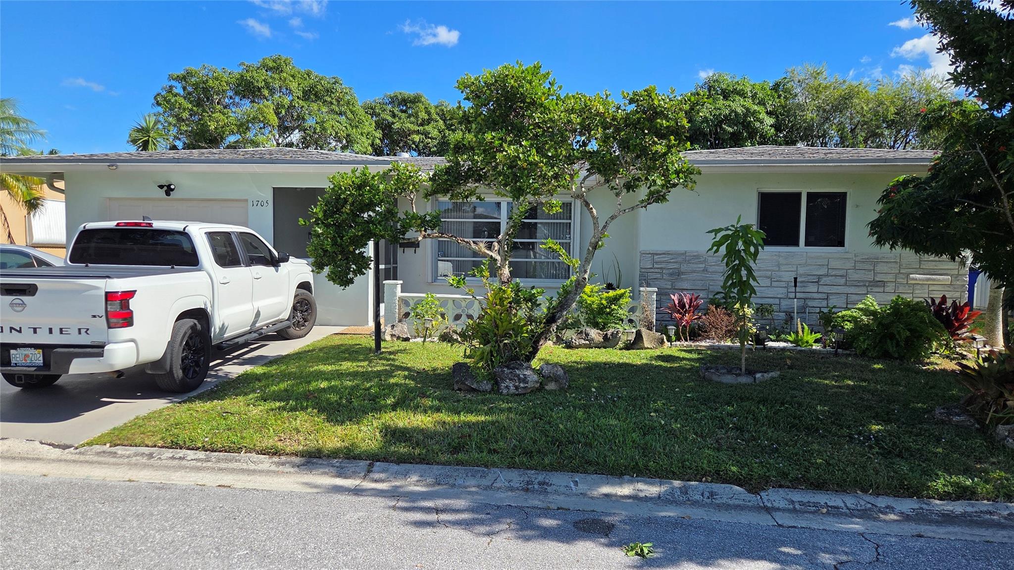 Photo for 1705 NW 69 Terrace, Margate, FL 33063 - listing #FX-10537162 1705 NW 69 Terrace, Margate, FL 33063