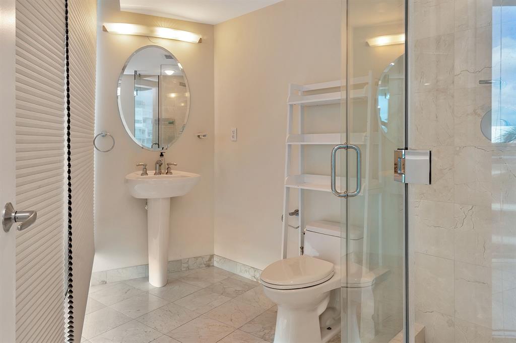 Photo for 1200 Holiday Drive, 406, Fort Lauderdale, FL 33316 - Listing #FX-10423172 1200 Holiday Drive, 406, Fort Lauderdale, FL 33316