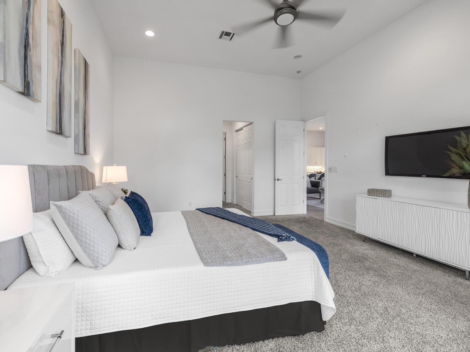 9088 E Leon Circle, Parkland, FL 33076