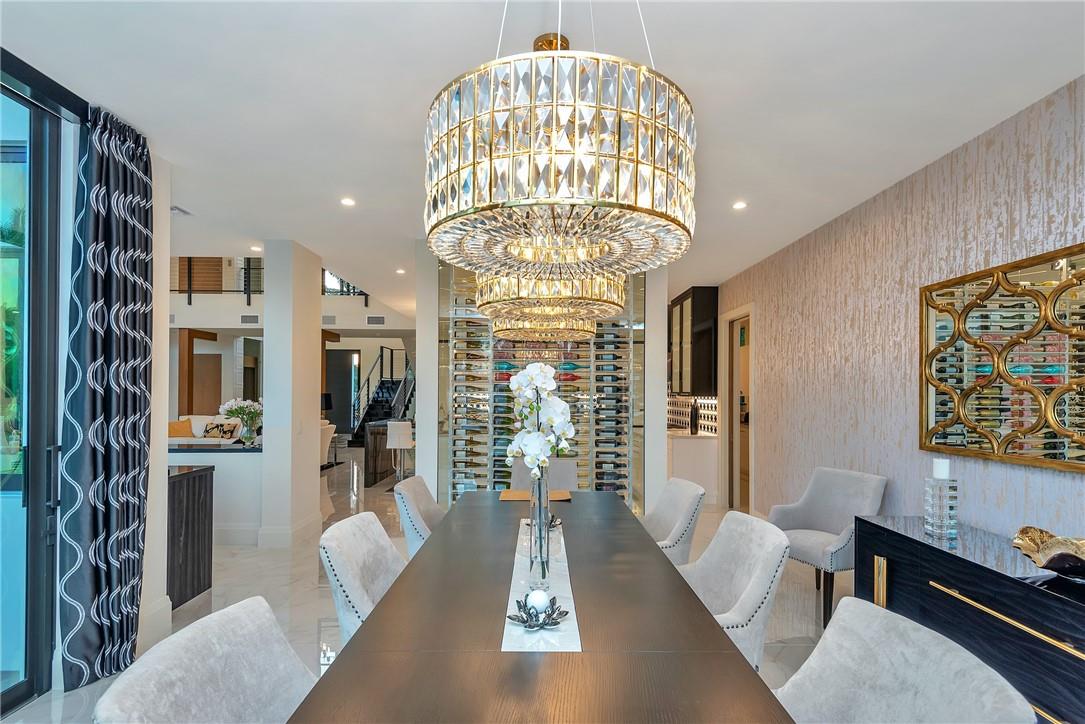 2 Fiesta Way, Fort Lauderdale, FL 33301