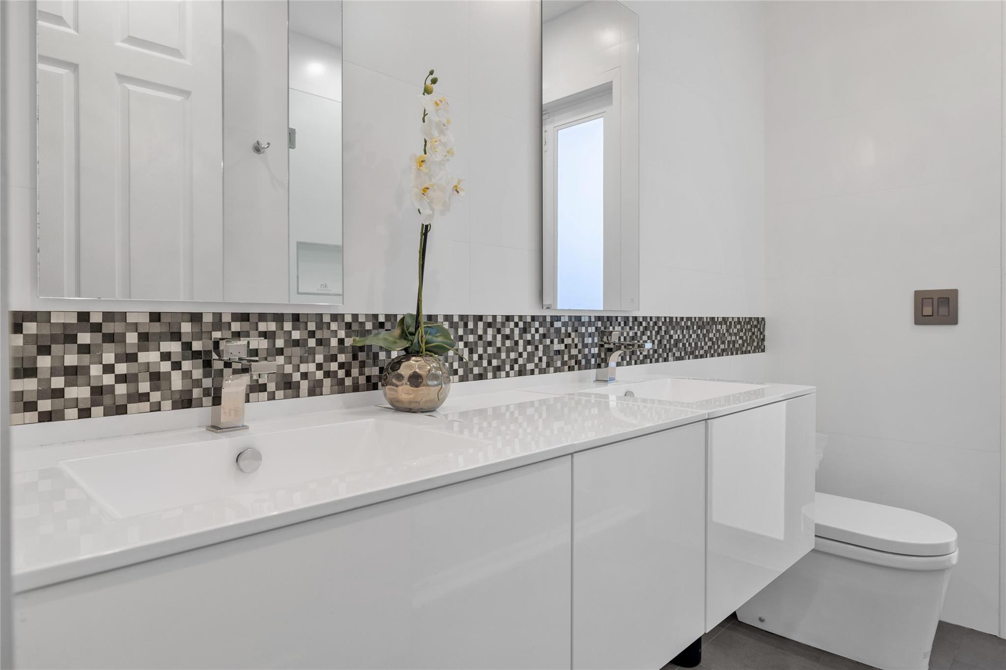 385 NW 118th Avenue, Coral Springs, FL 33071