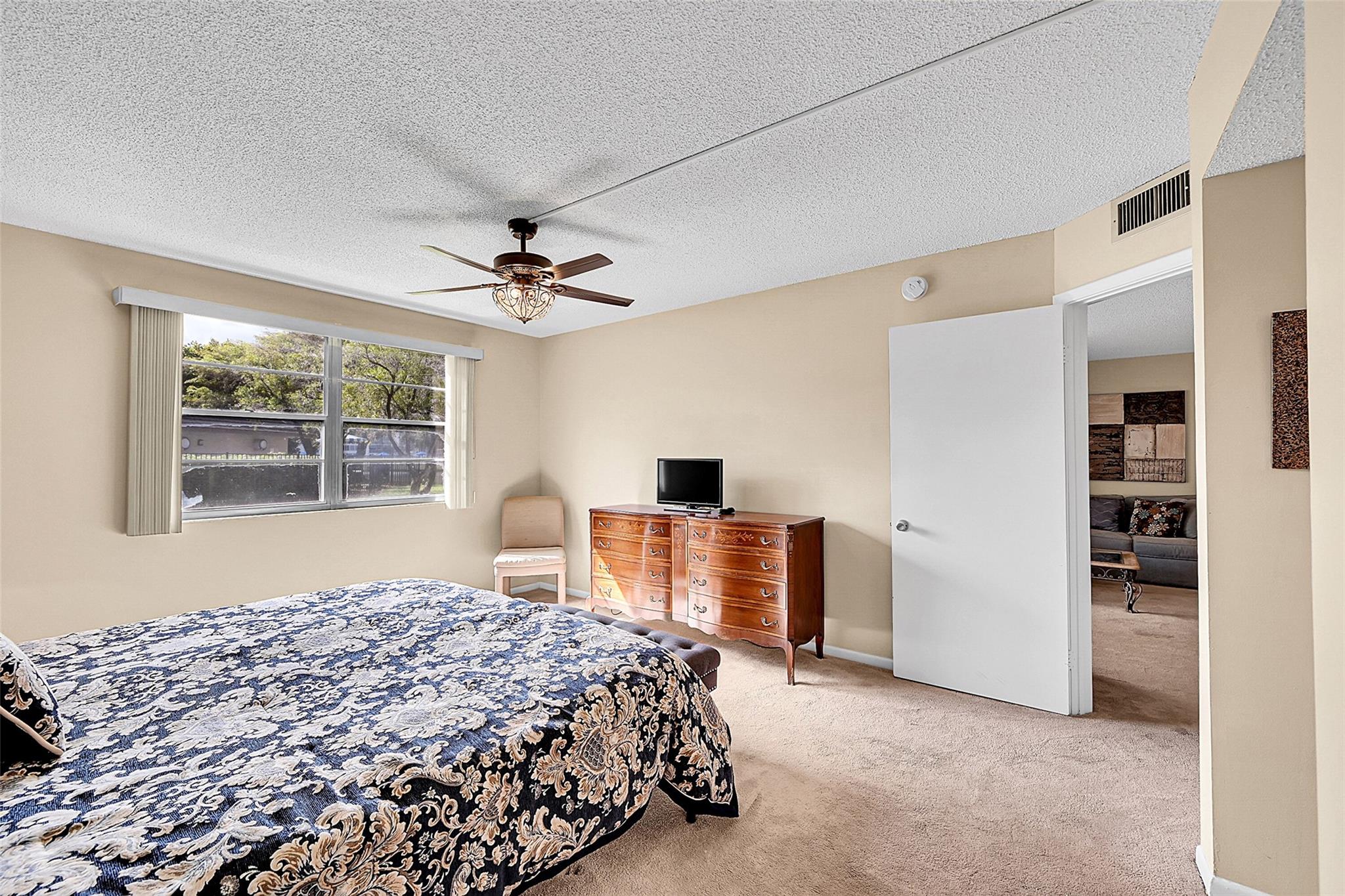 1702 Andros Isle E1, Coconut Creek, FL 33066