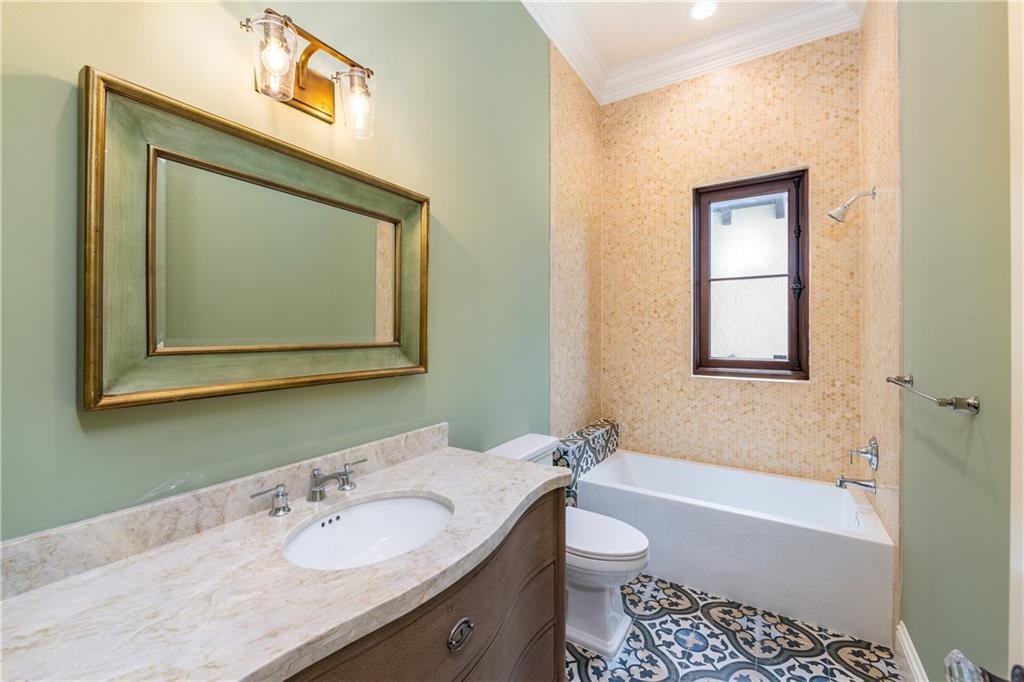 OFFICE/GUEST BATHROOM