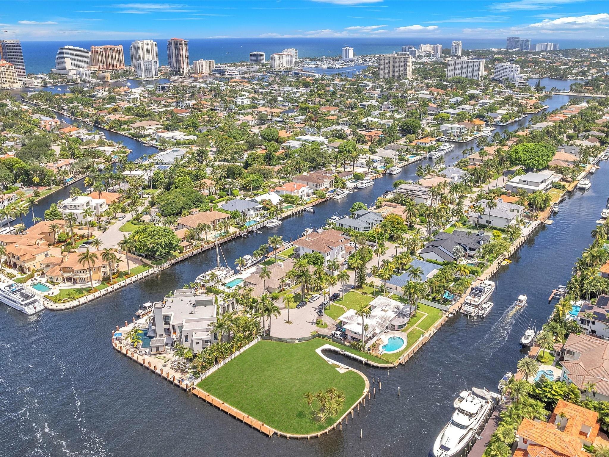 223 Royal Palm Drive, Fort Lauderdale, FL 33301