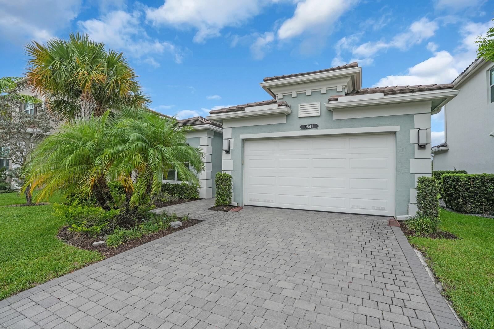 Photo for 9647 Brook Isles Avenue, Delray Beach, FL 33446 - Listing #FX-10513835 9647 Brook Isles Avenue, Delray Beach, FL 33446