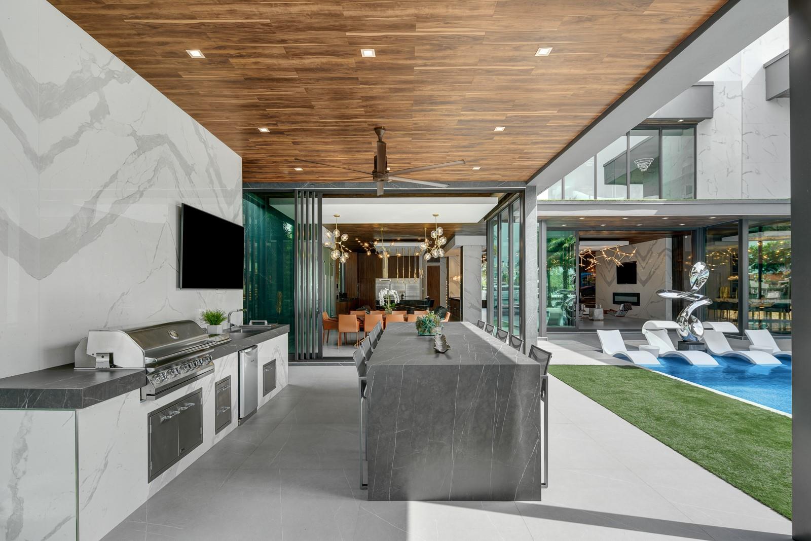 671 Middle River Drive, Fort Lauderdale, FL 33304