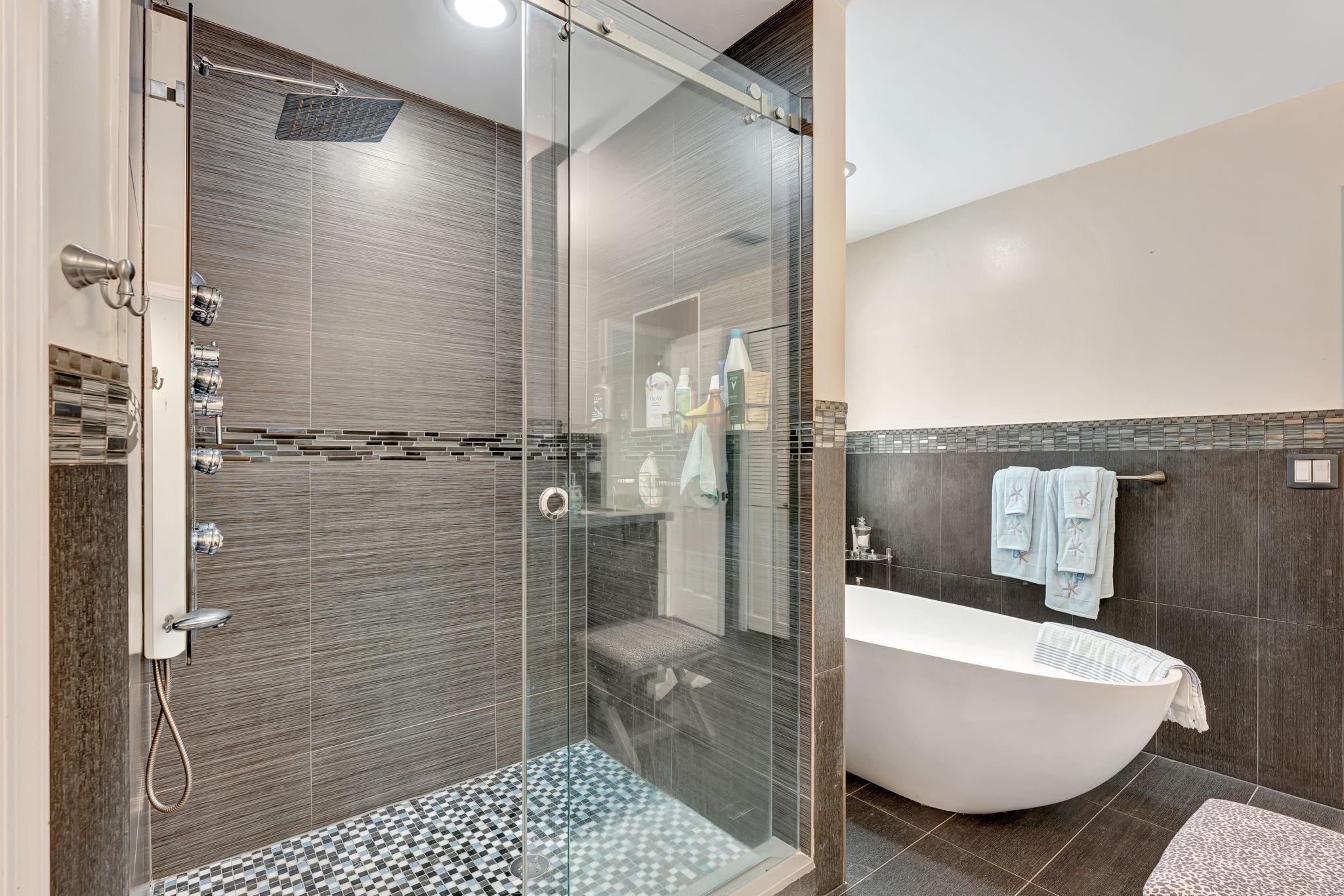 8140 NW 51st Place, Coral Springs, FL 33067