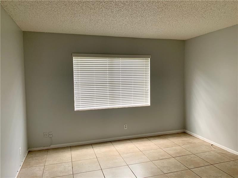 2830 Riverside Drive 102, Coral Springs, FL 33065