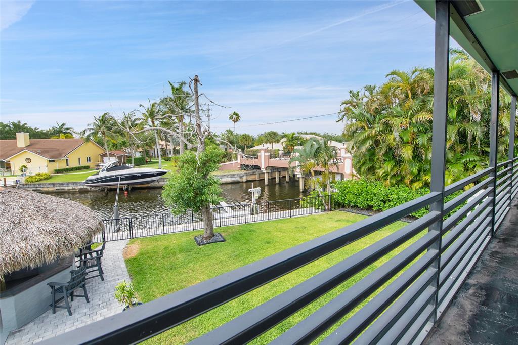 Photo for 5880 SW 19th Street, Plantation, FL 33317 - Listing #FX-10436185 5880 SW 19th Street, Plantation, FL 33317
