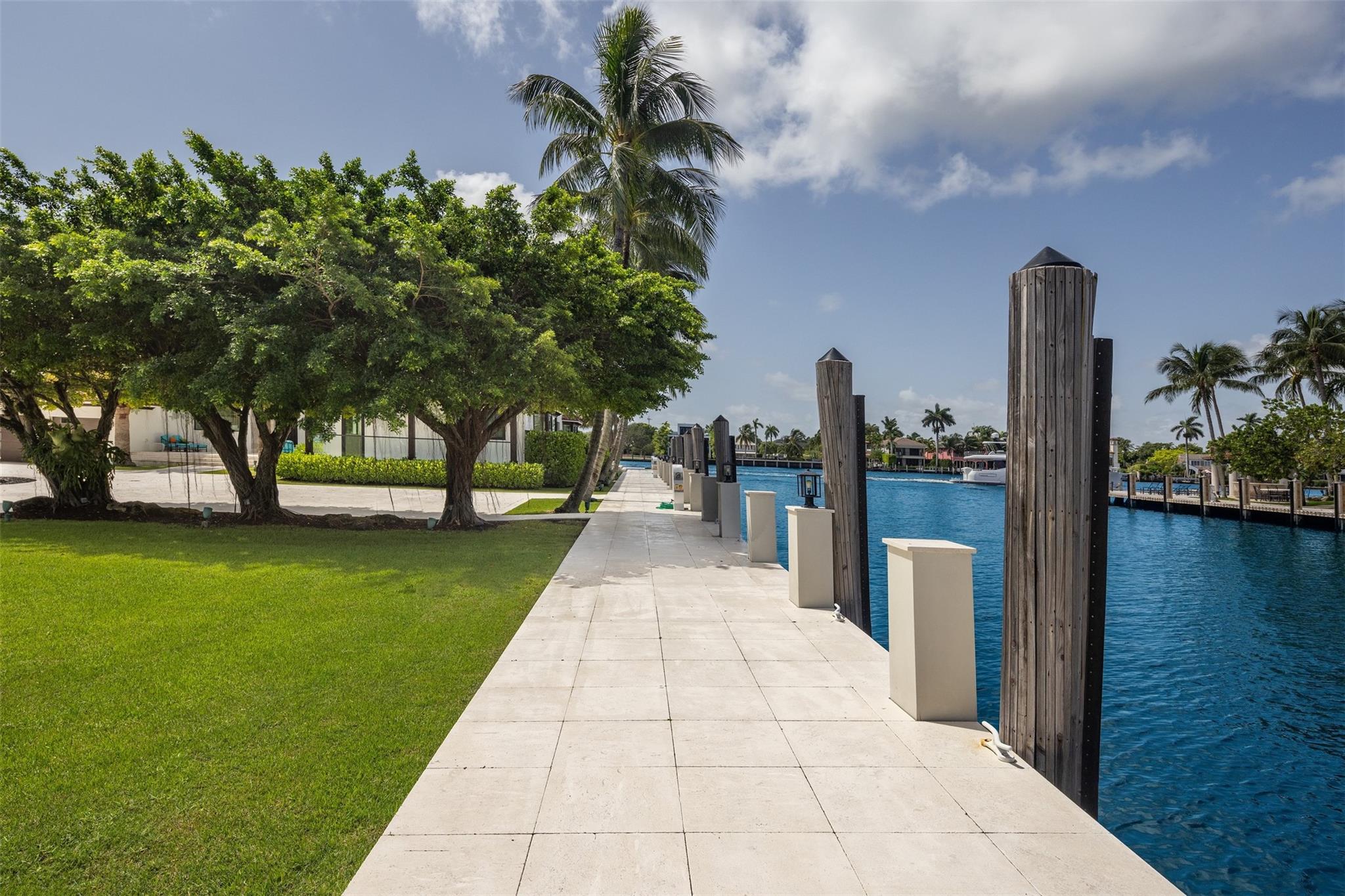 529 Bontona Avenue, Fort Lauderdale, FL 33301