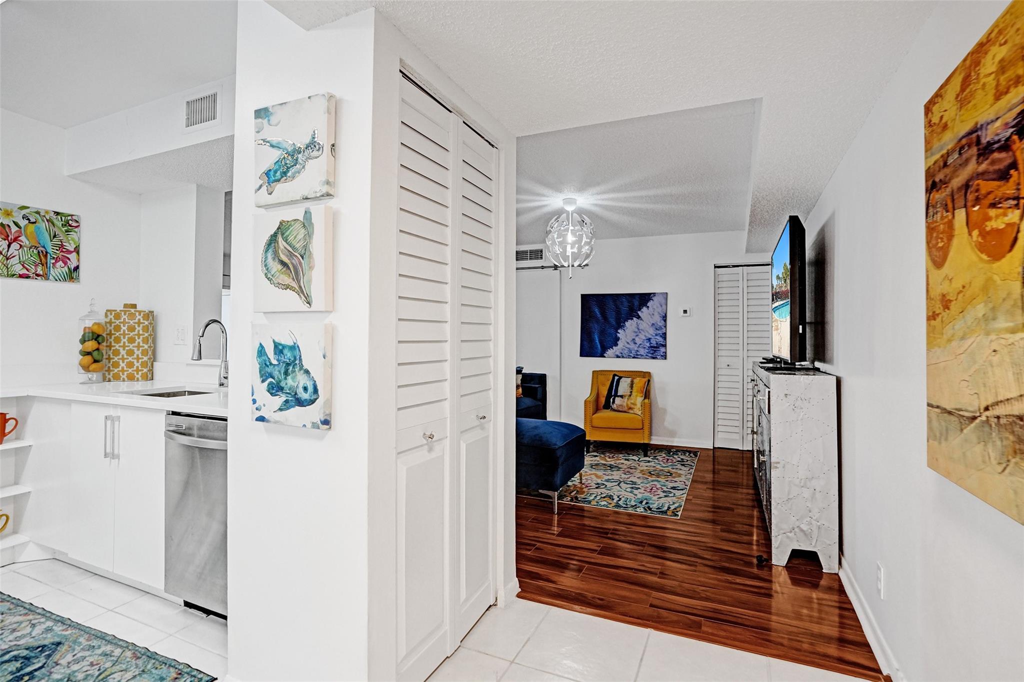 12131 Royal Palm Boulevard #2E, Coral Springs, FL 33065