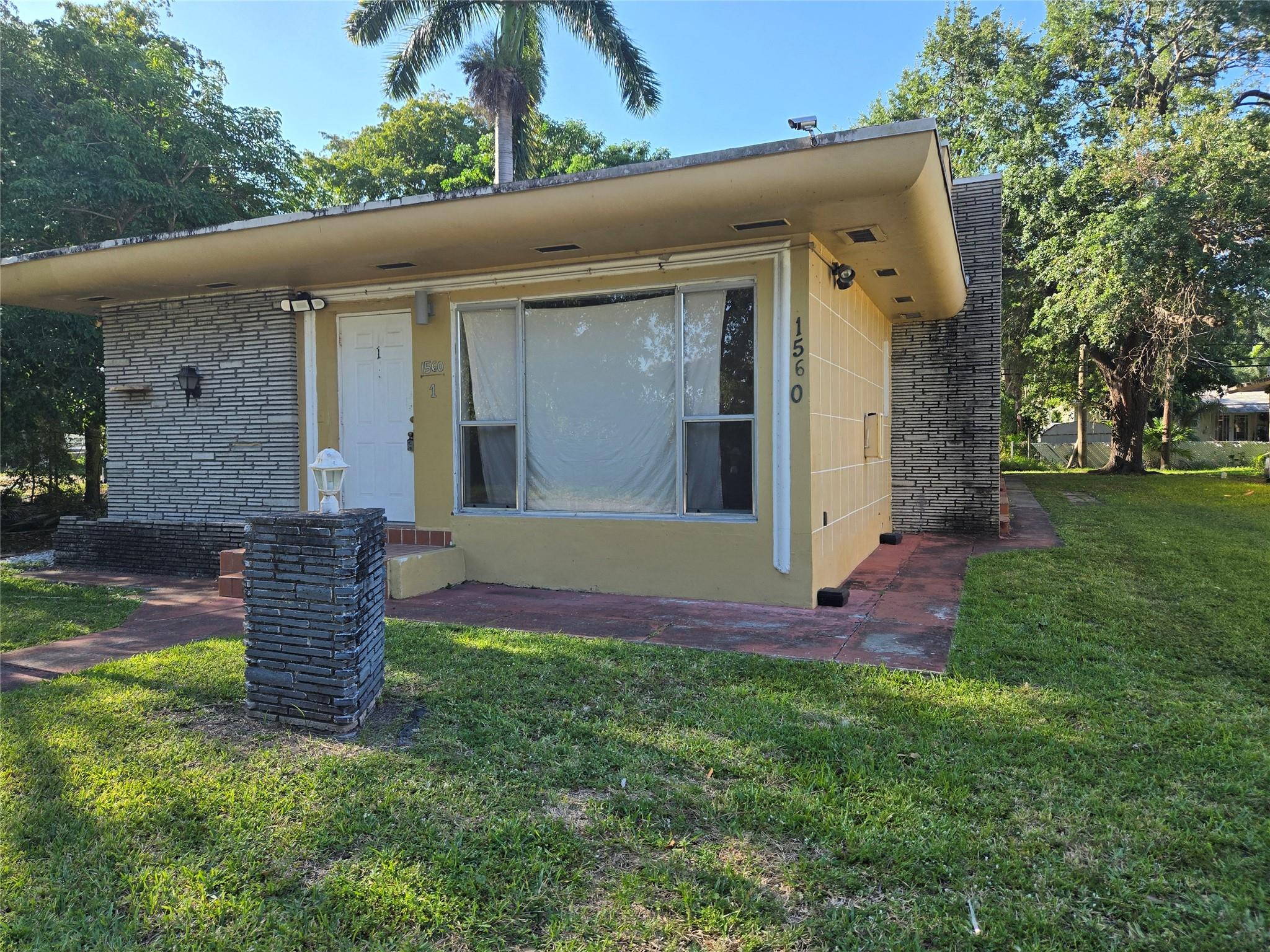 Photo for 1560 NE 111th Street, 2, Miami, FL 33161 - Listing #FX-10498691 1560 NE 111th Street, 2, Miami, FL 33161