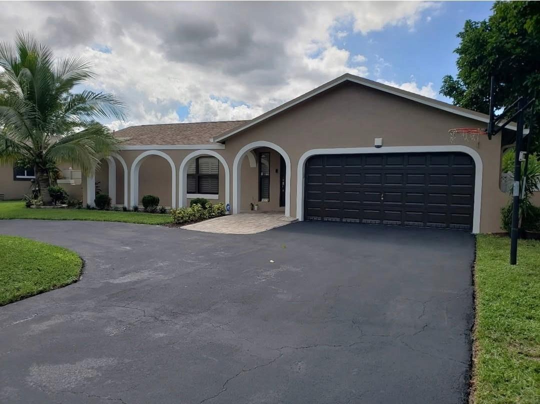 Photo for 2702 NW 98th Way, Coral Springs, FL 33065 - listing #FX-10534833 2702 NW 98th Way, Coral Springs, FL 33065