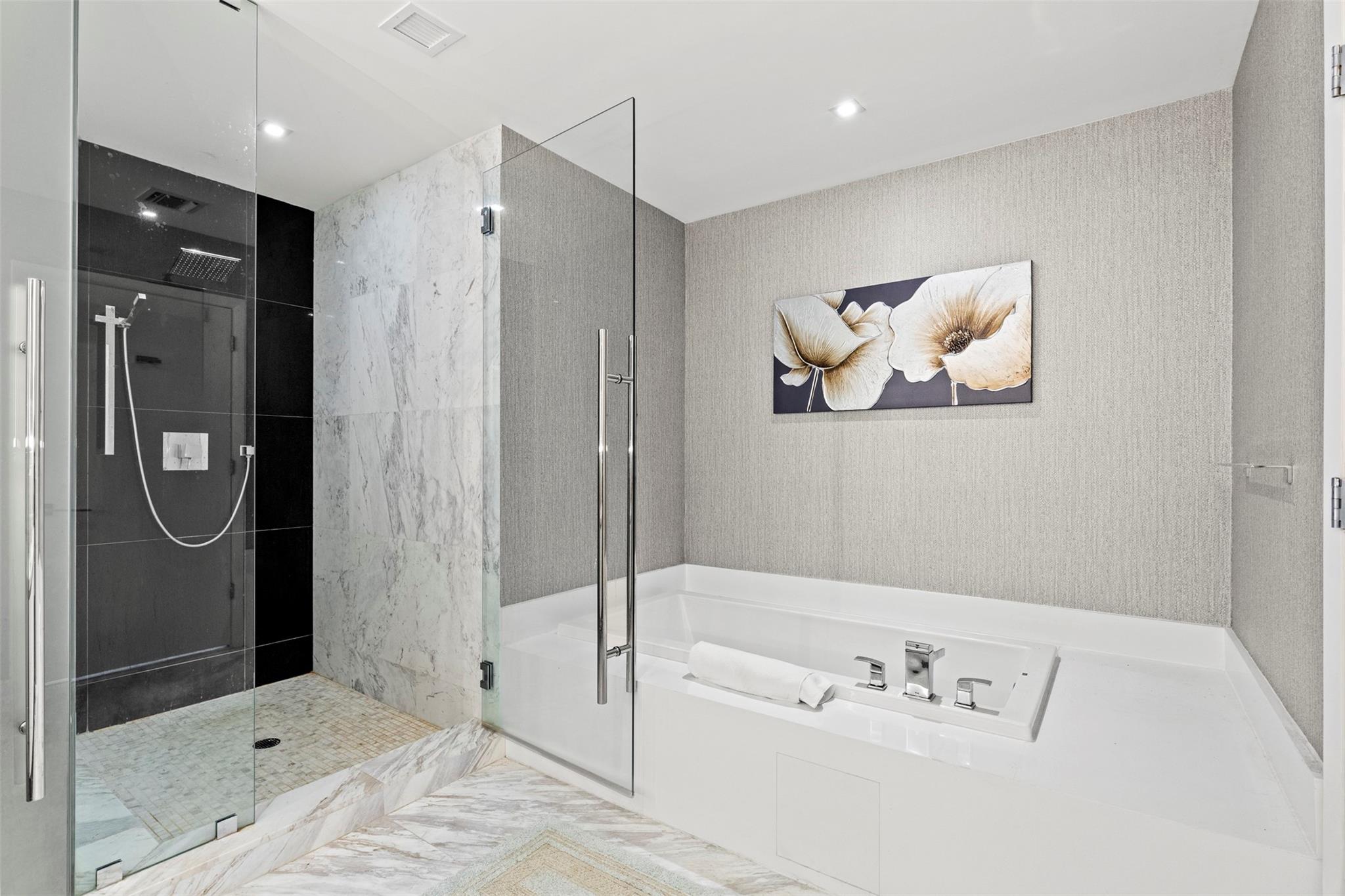 Photo for 701 N Fort Lauderdale Beach Boulevard, 1205, Fort Lauderdale, FL 33304 - Listing #FX-10514658 701 N Fort Lauderdale Beach Boulevard, 1205, Fort Lauderdale, FL 33304