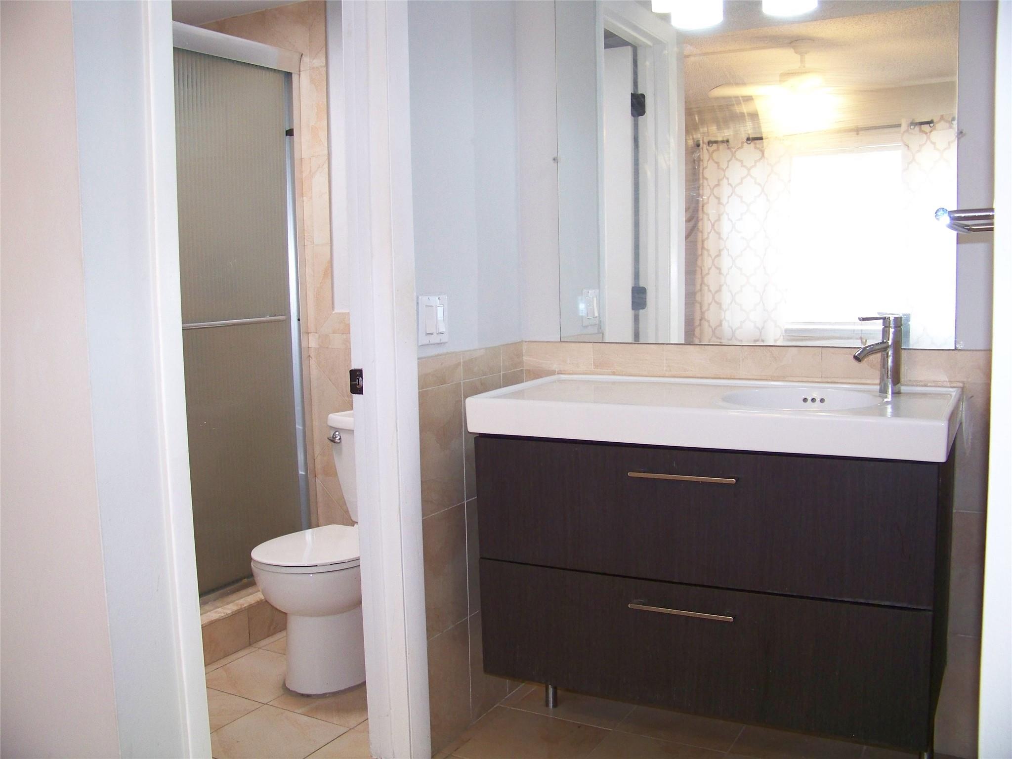 3218 NW 103rd Terrace 202B, Coral Springs, FL 33065