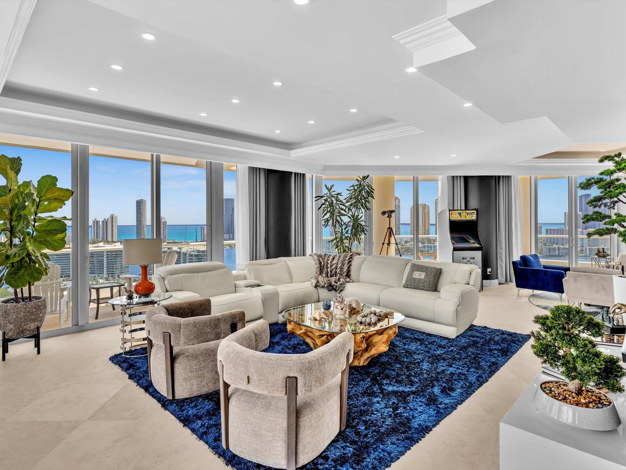 Photo for 7000 Island Boulevard, PH-06, Aventura, FL 33160 - Listing #FX-10485517 7000 Island Boulevard, PH-06, Aventura, FL 33160
