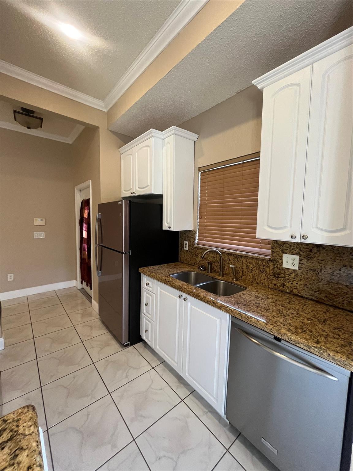 Photo for 8620 SW 12 Street, Pembroke Pines, FL 33025 - Listing #FX-10517624 8620 SW 12 Street, Pembroke Pines, FL 33025