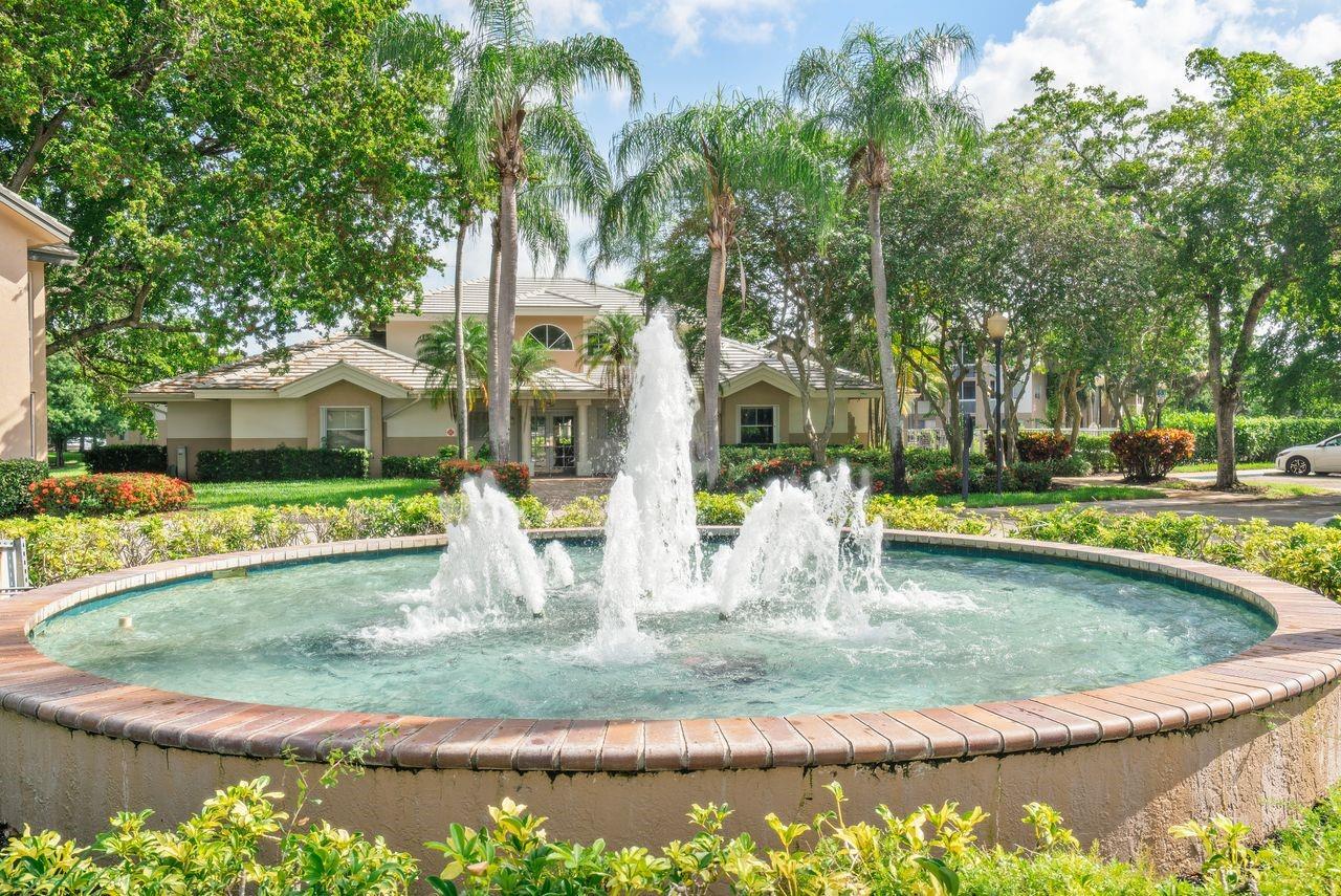 9899 Westview Drive 516, Coral Springs, FL 33076