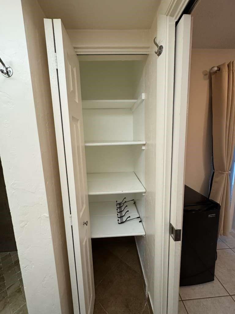 1726 NW 82nd Avenue, Coral Springs, FL 33071