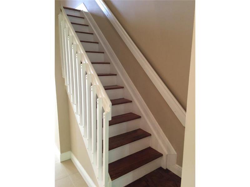 9845 NW 56th Place 9845, Coral Springs, FL 33076