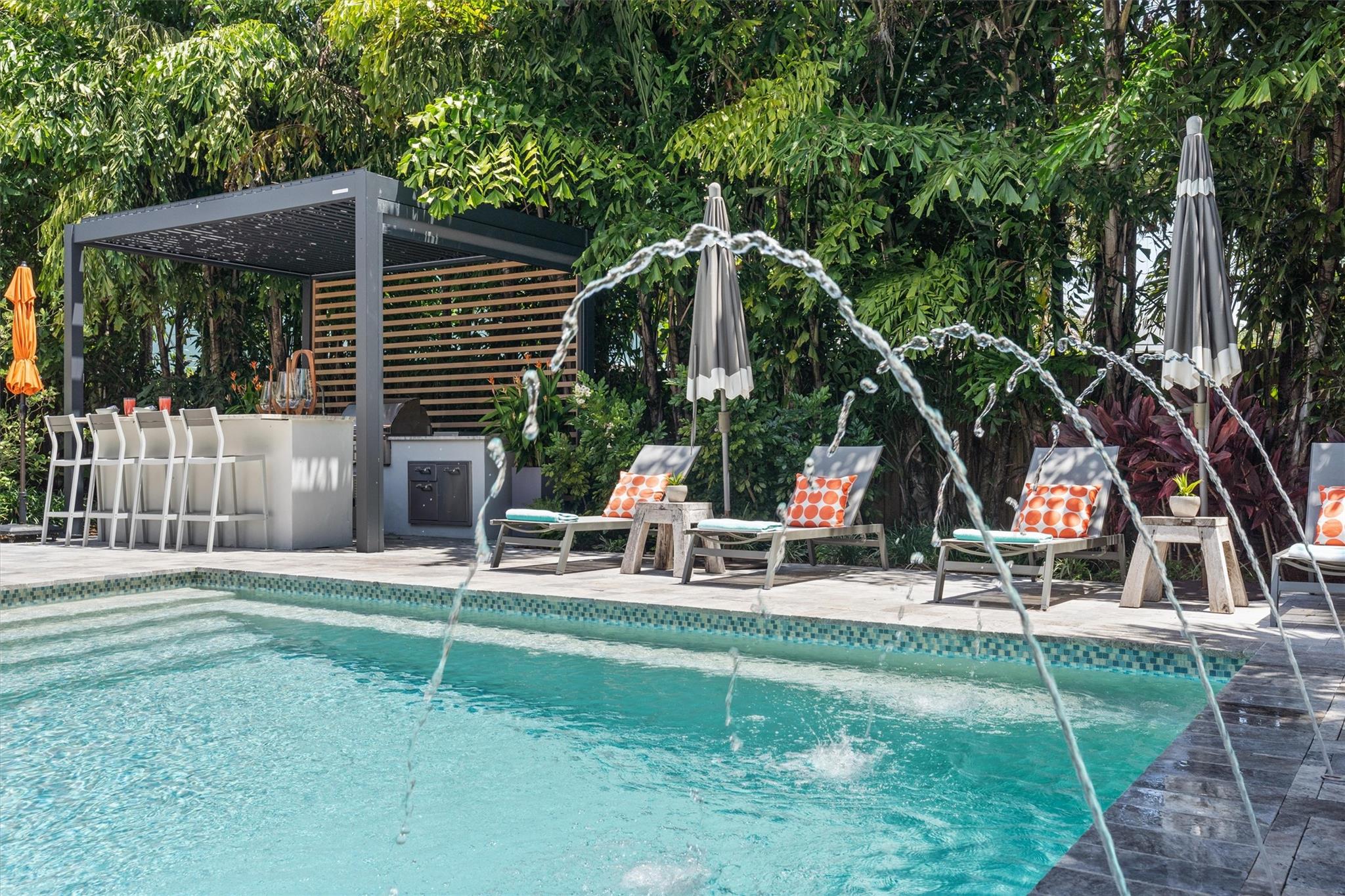 Photo for 2626 NE 5th Terrace, Wilton Manors, FL 33334 - Listing #FX-10493331 2626 NE 5th Terrace, Wilton Manors, FL 33334